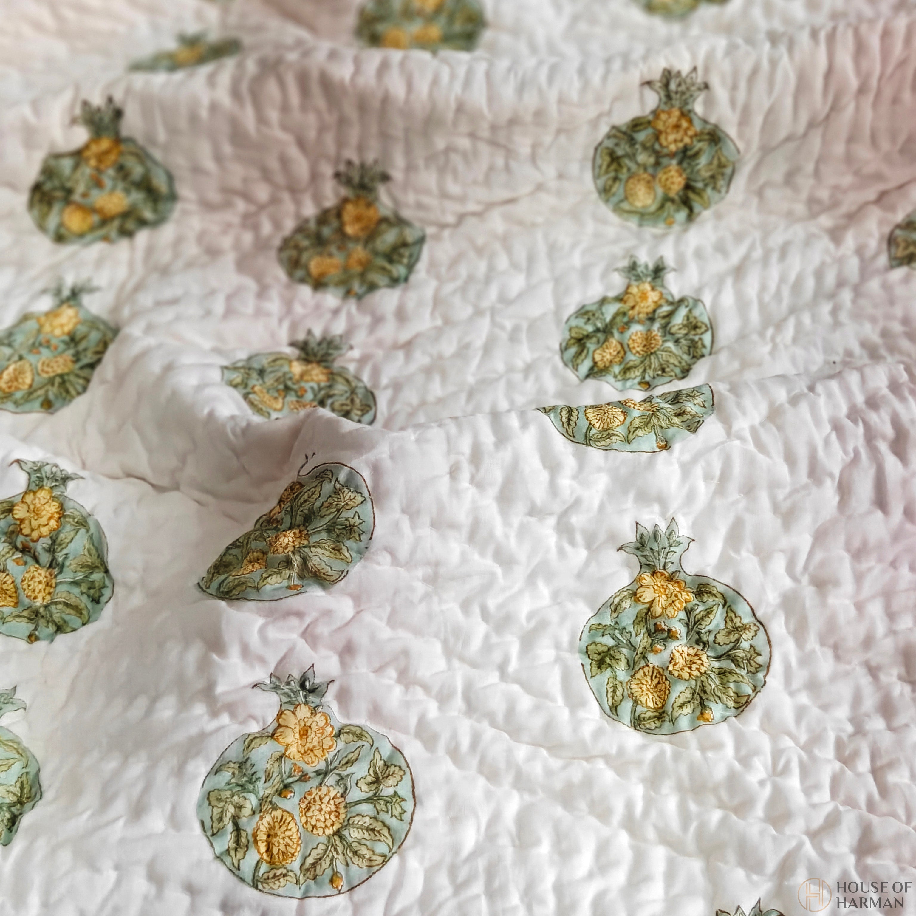 PomMist Orchard Haven Quilt