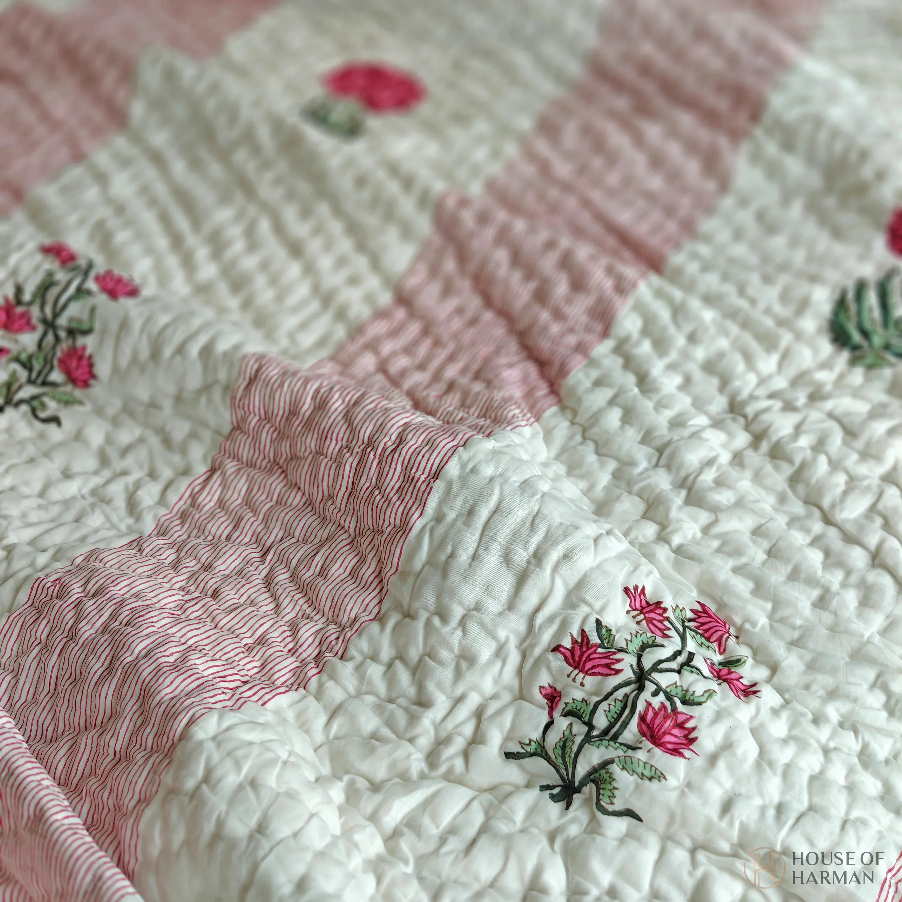 Mint Stripe Mist Quilt - HOUSE OF HARMAN