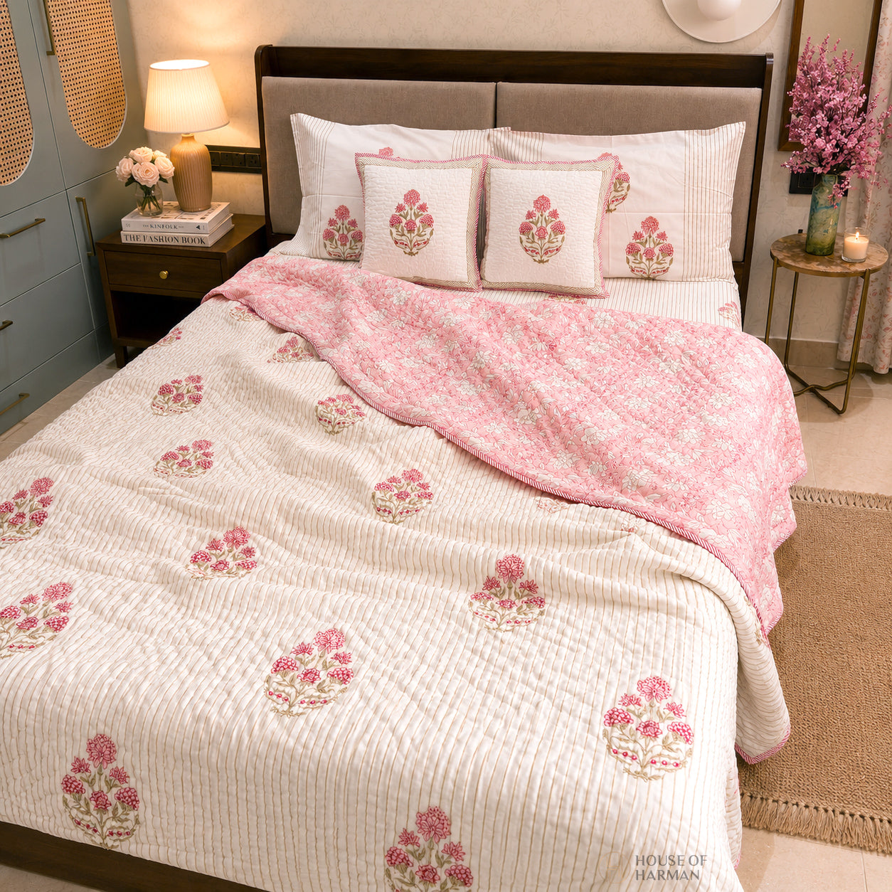Rosebud Meadow Lines Quilt