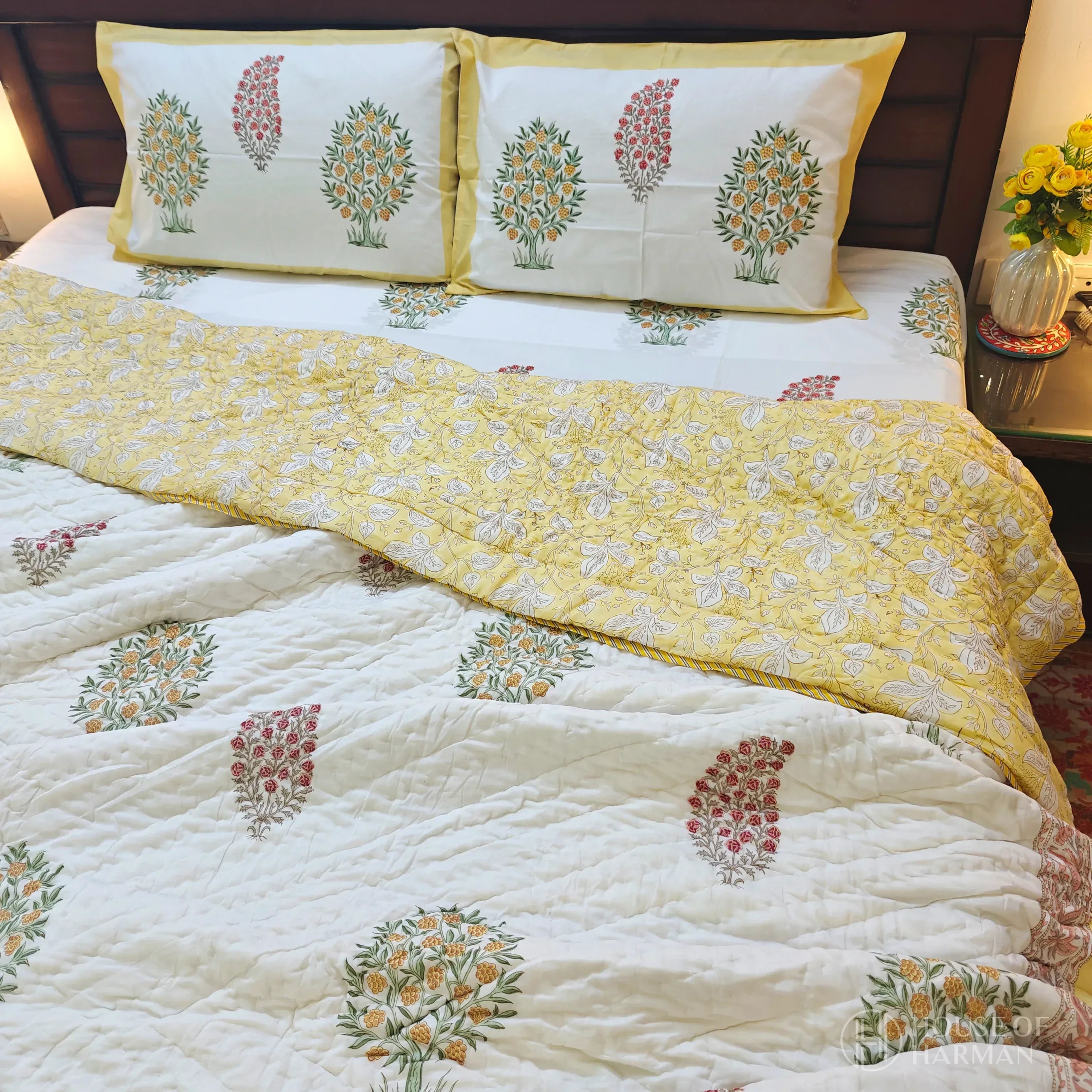 Spring Floral Canopy Quilt - HOUSE OF HARMAN