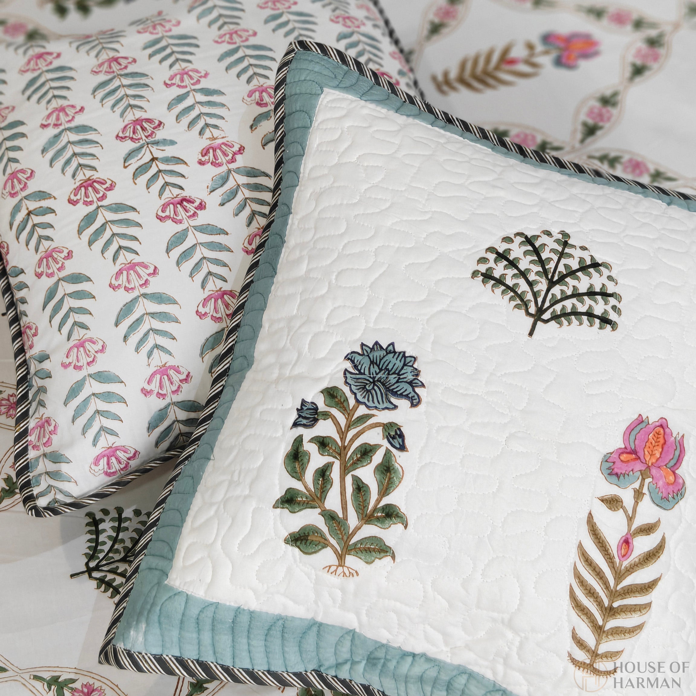 Blush Vine Harmony Bedsheet