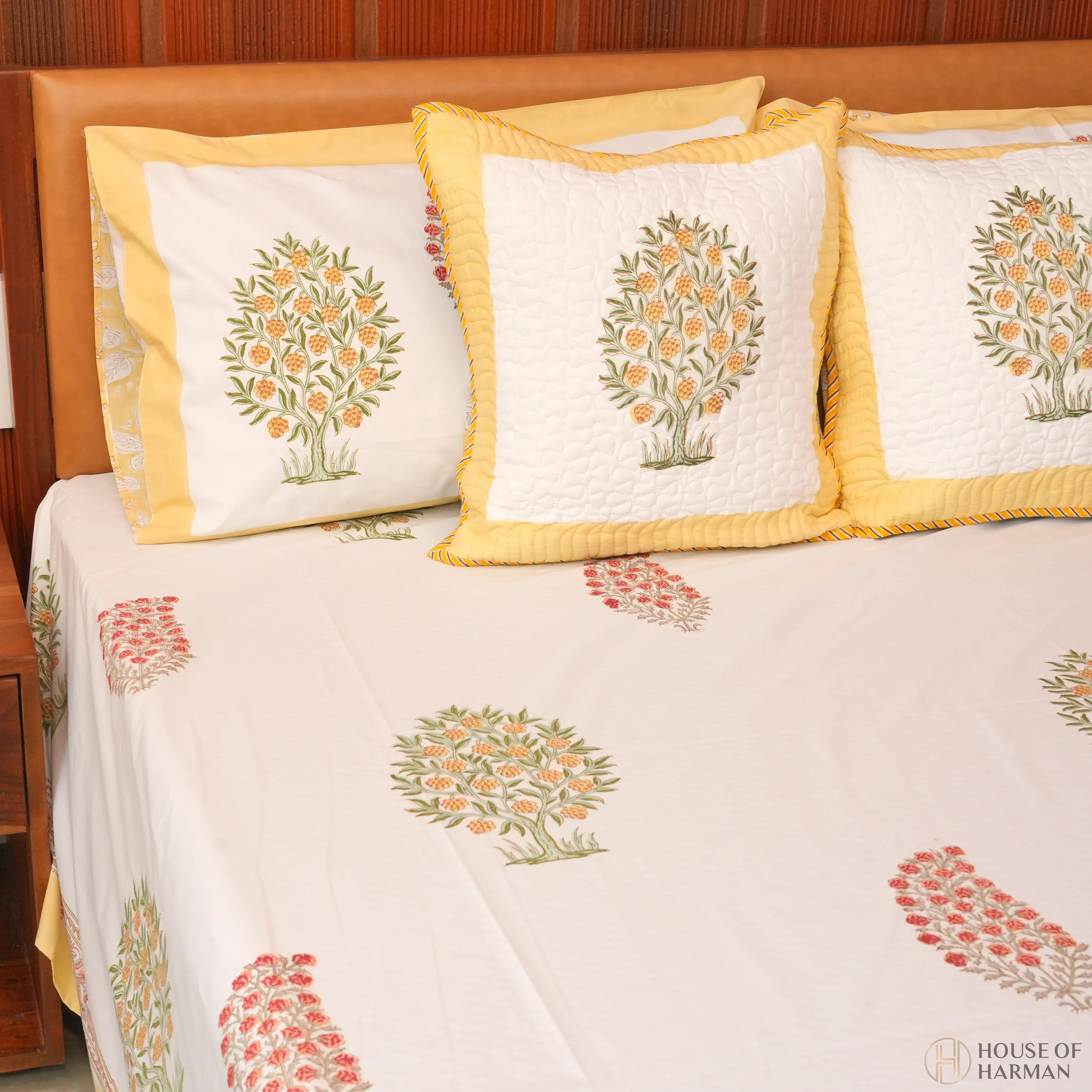 Spring Floral Canopy Bedsheet - HOUSE OF HARMAN