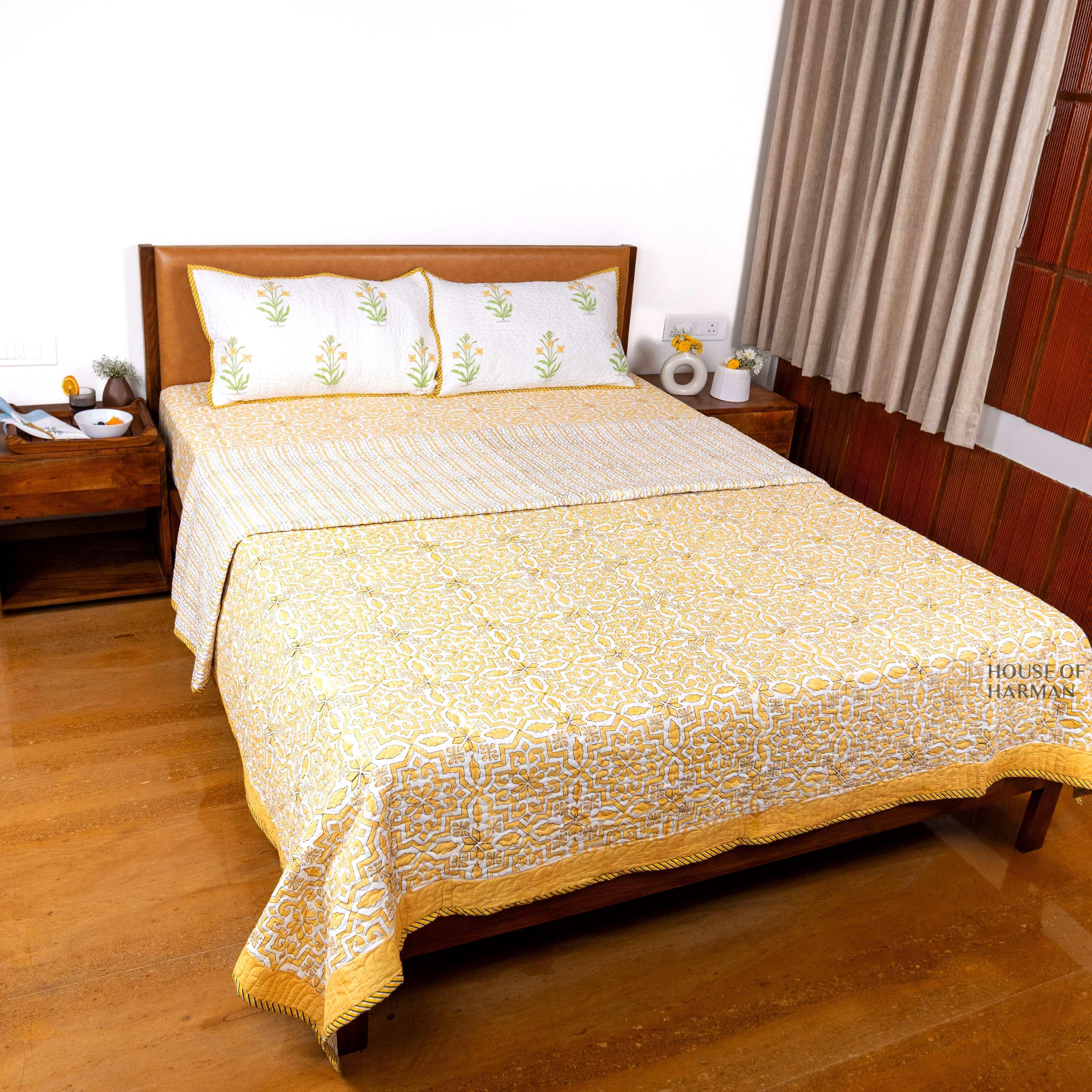 Golden Lattice Dream Bedcover - HOUSE OF HARMAN