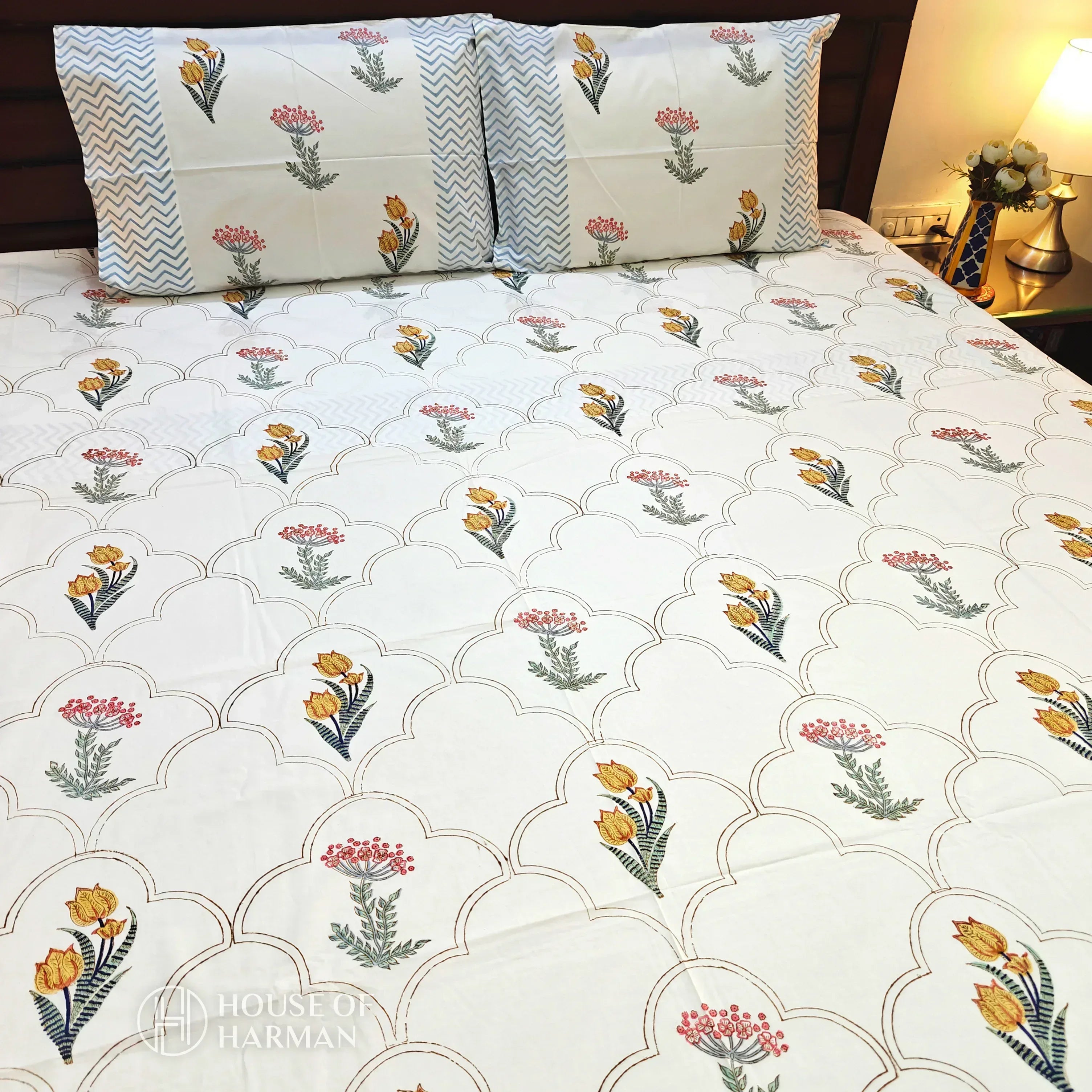 Jharokha Charbagh Bedsheet and Quilt - HOUSE OF HARMAN