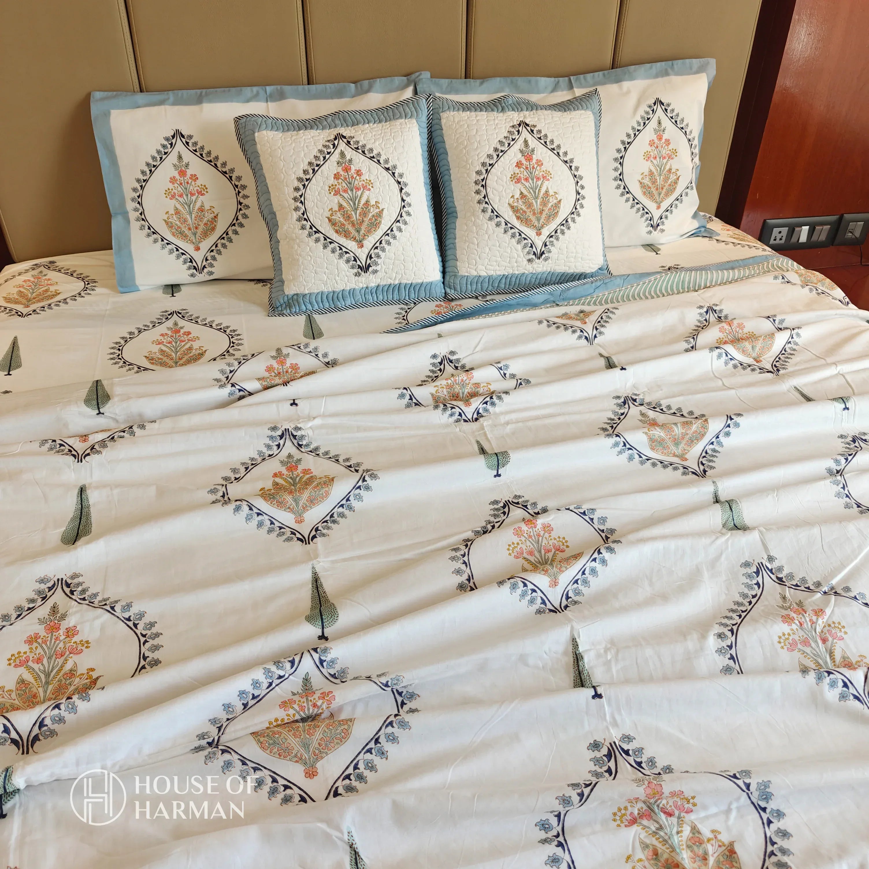 Sylvan Pine Symphony Bedsheet and Dohar - HOUSE OF HARMAN