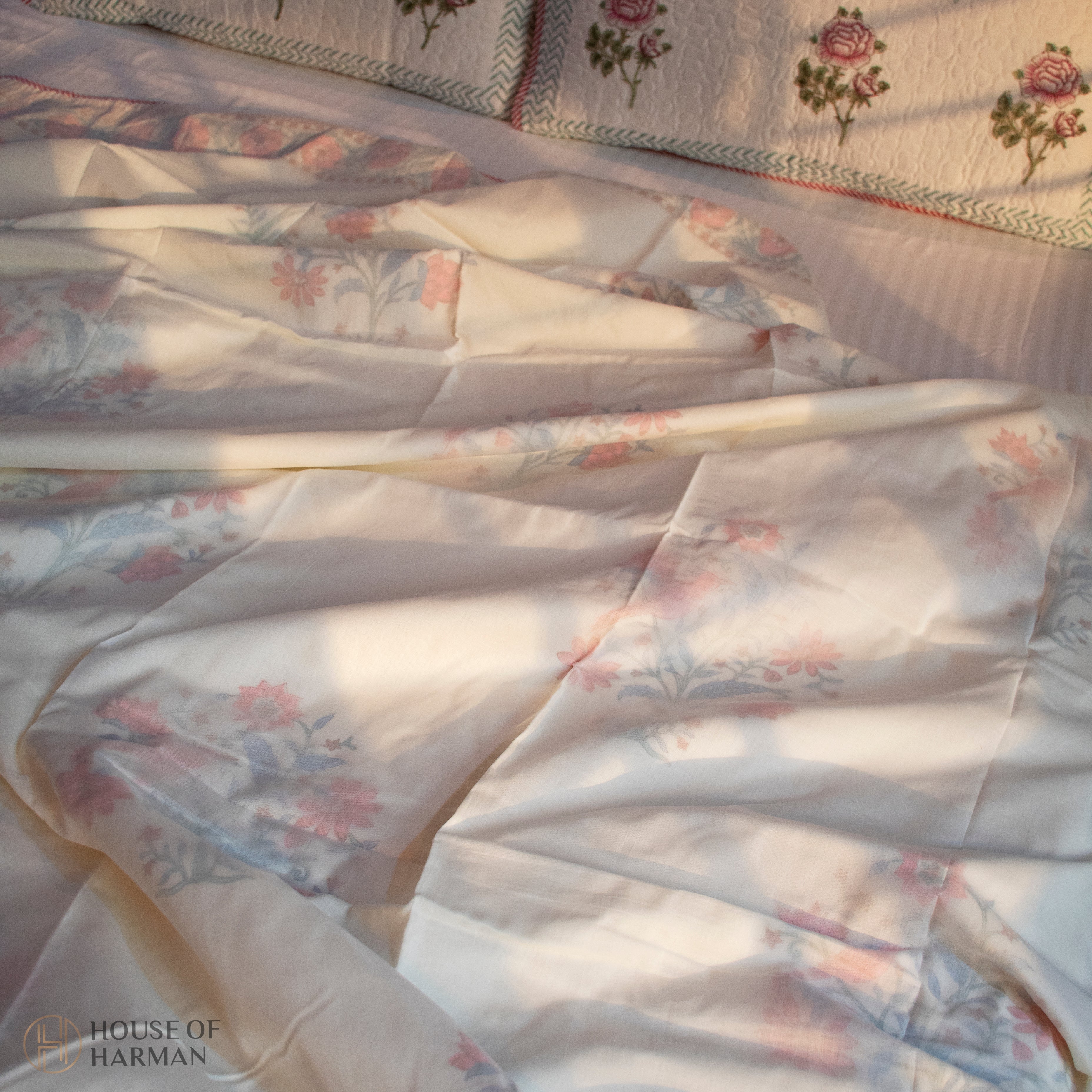 Avian Blossom Bliss 3D Mulmul Dohar