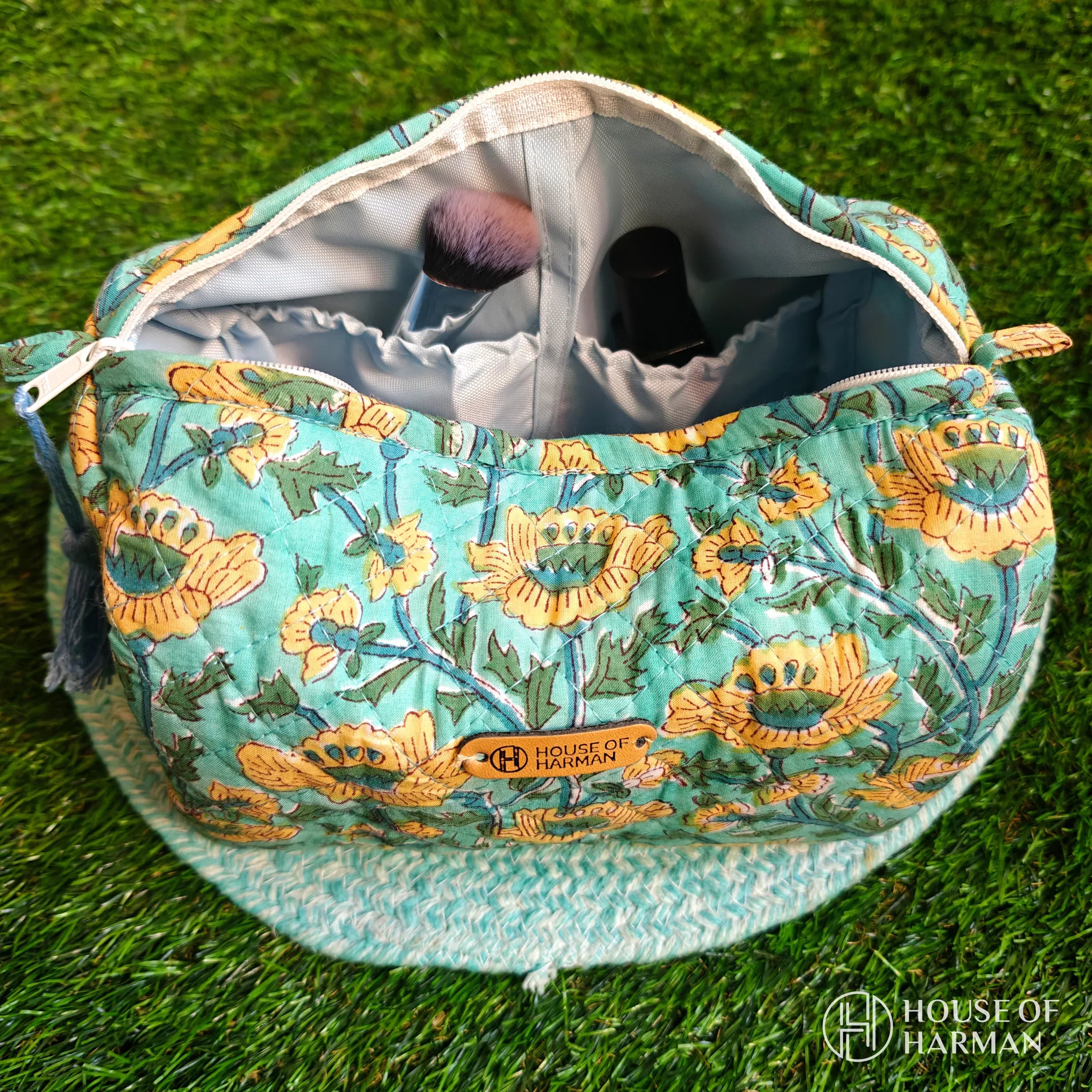 Multipurpose Pouches- Set of Three I Waterproof Lining I Four Mini Pockets Inside - HOUSE OF HARMAN