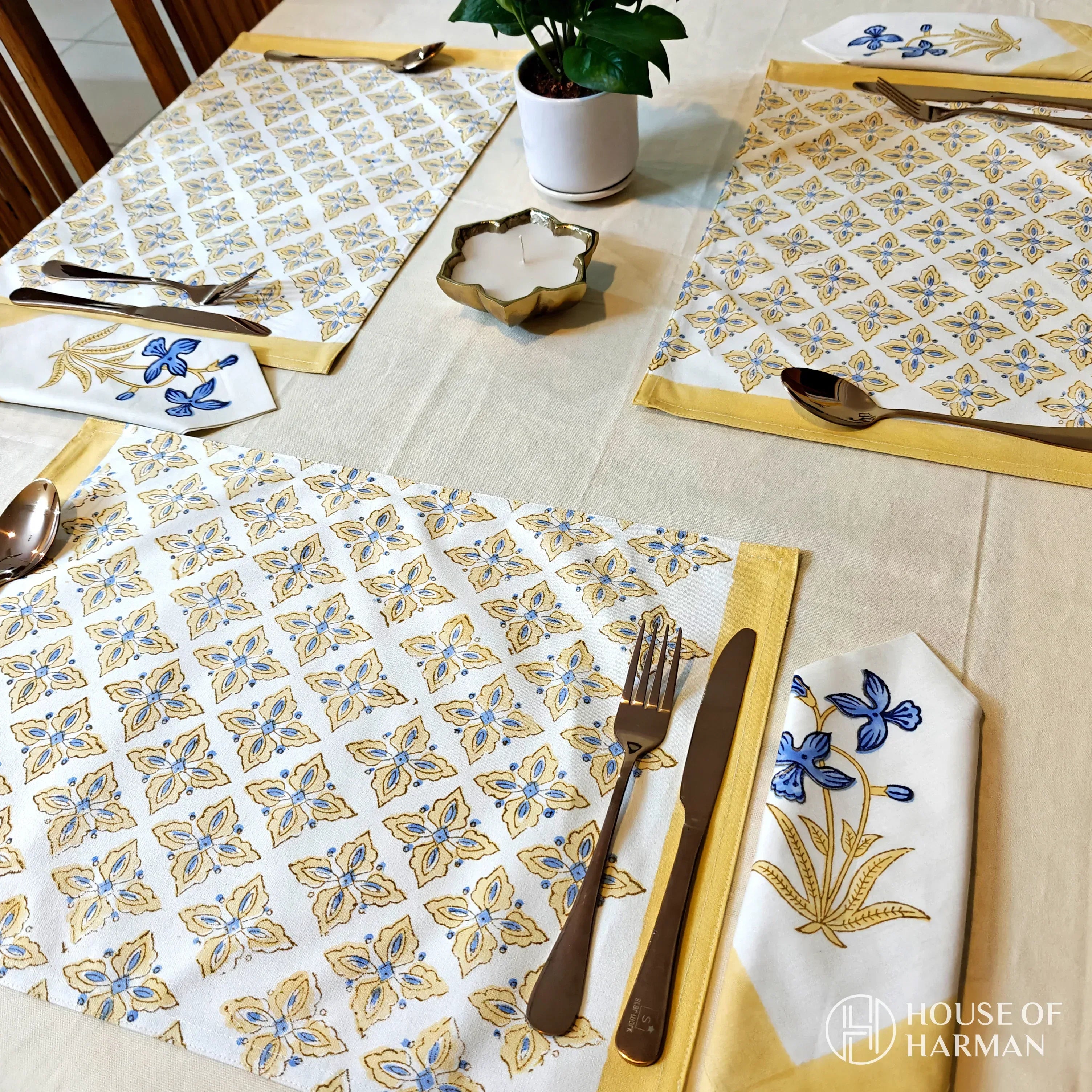 Sky Petal Whisper Placemats - HOUSE OF HARMAN