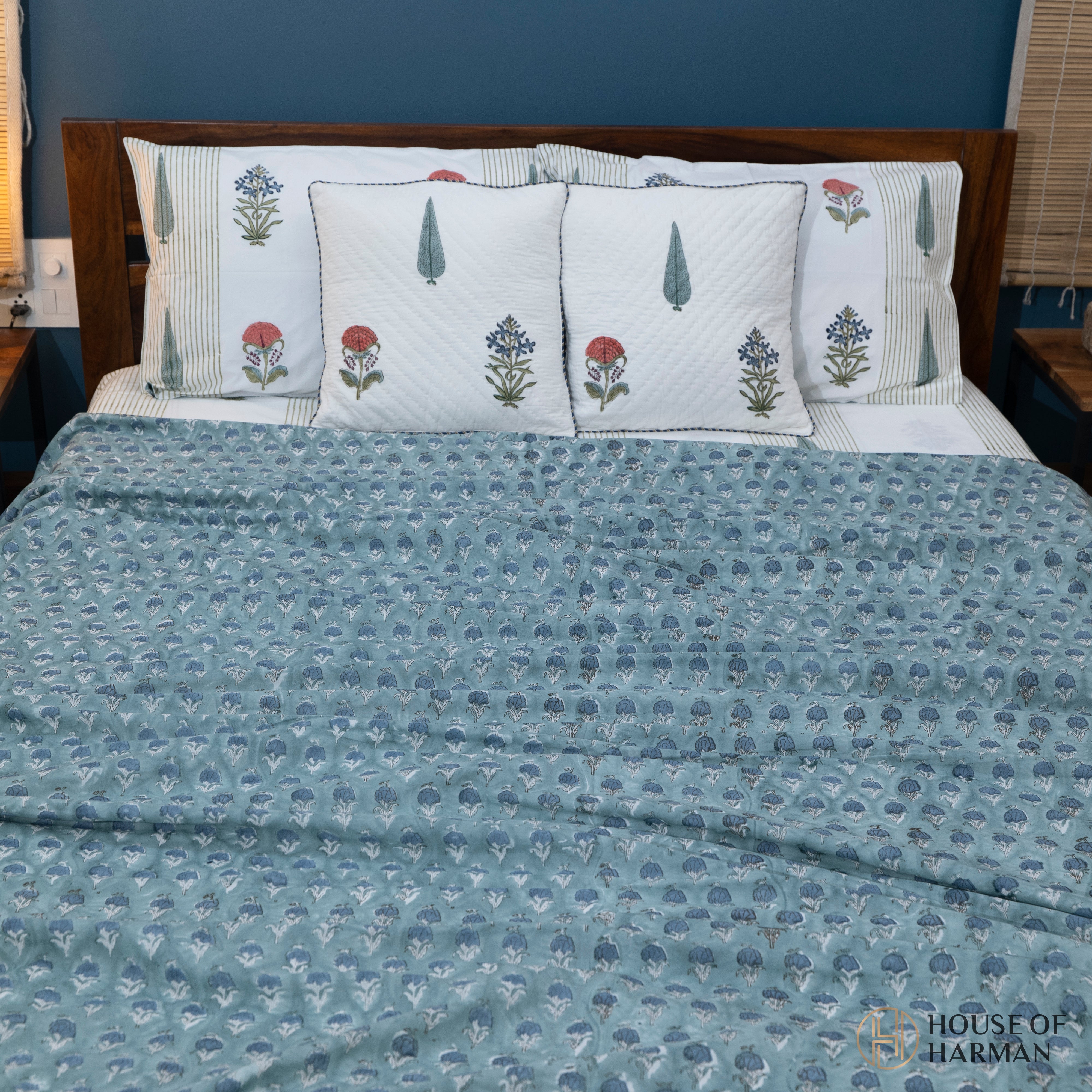Meadow Breeze Elegance Bedsheet and Dohar