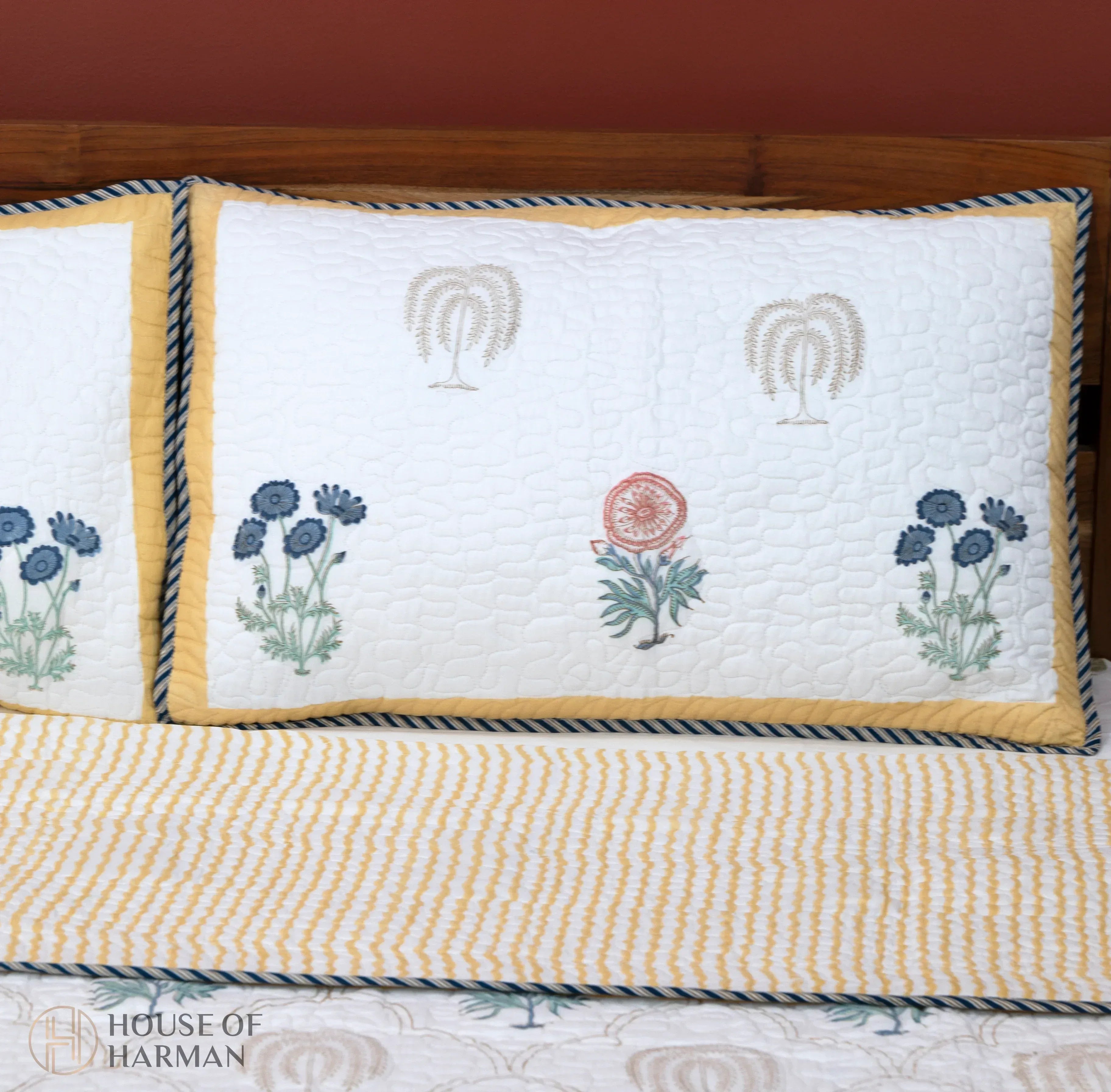 Elysian Floral Arches Bedcover - HOUSE OF HARMAN