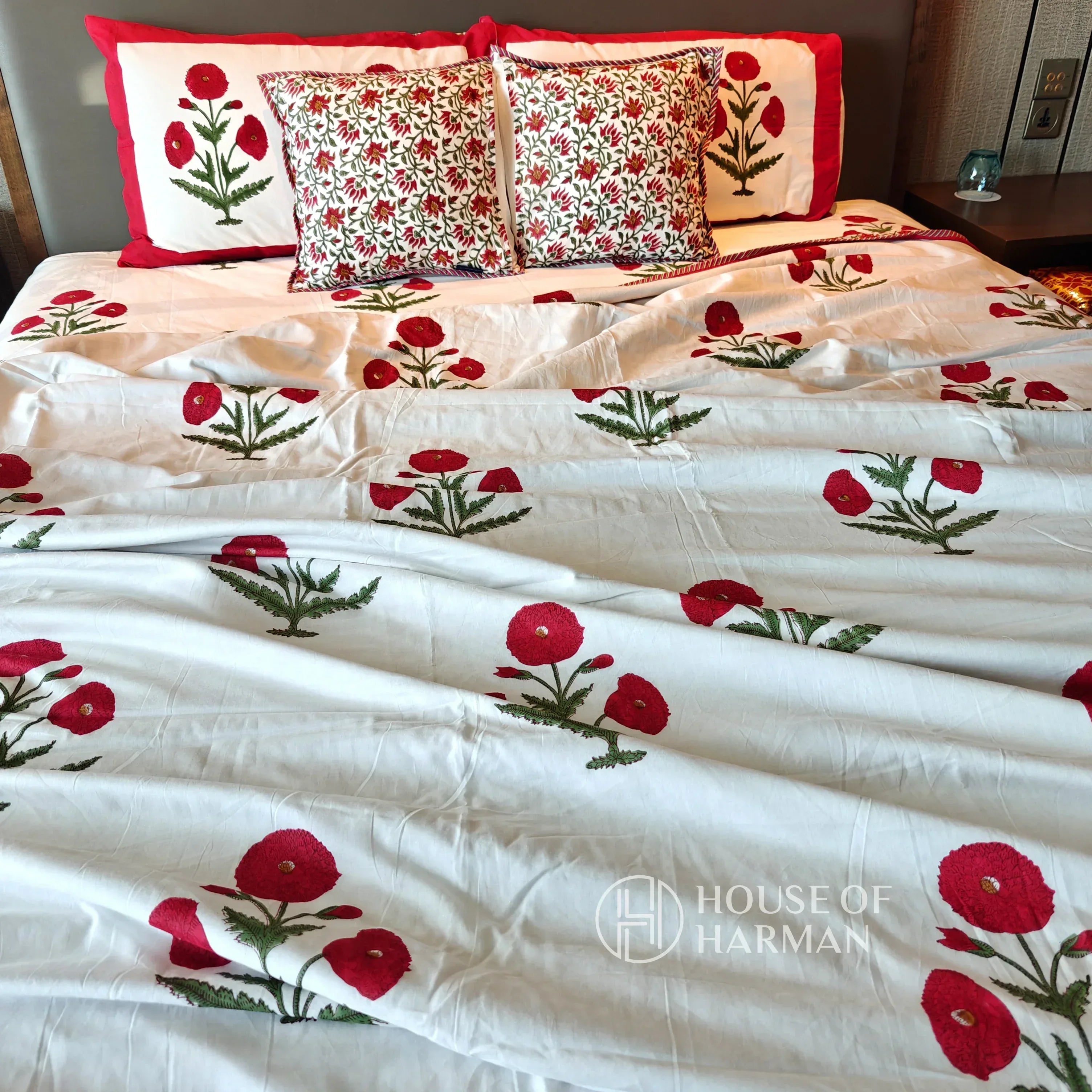 Red Wildpoppy Fields Bedsheet and Dohar - HOUSE OF HARMAN