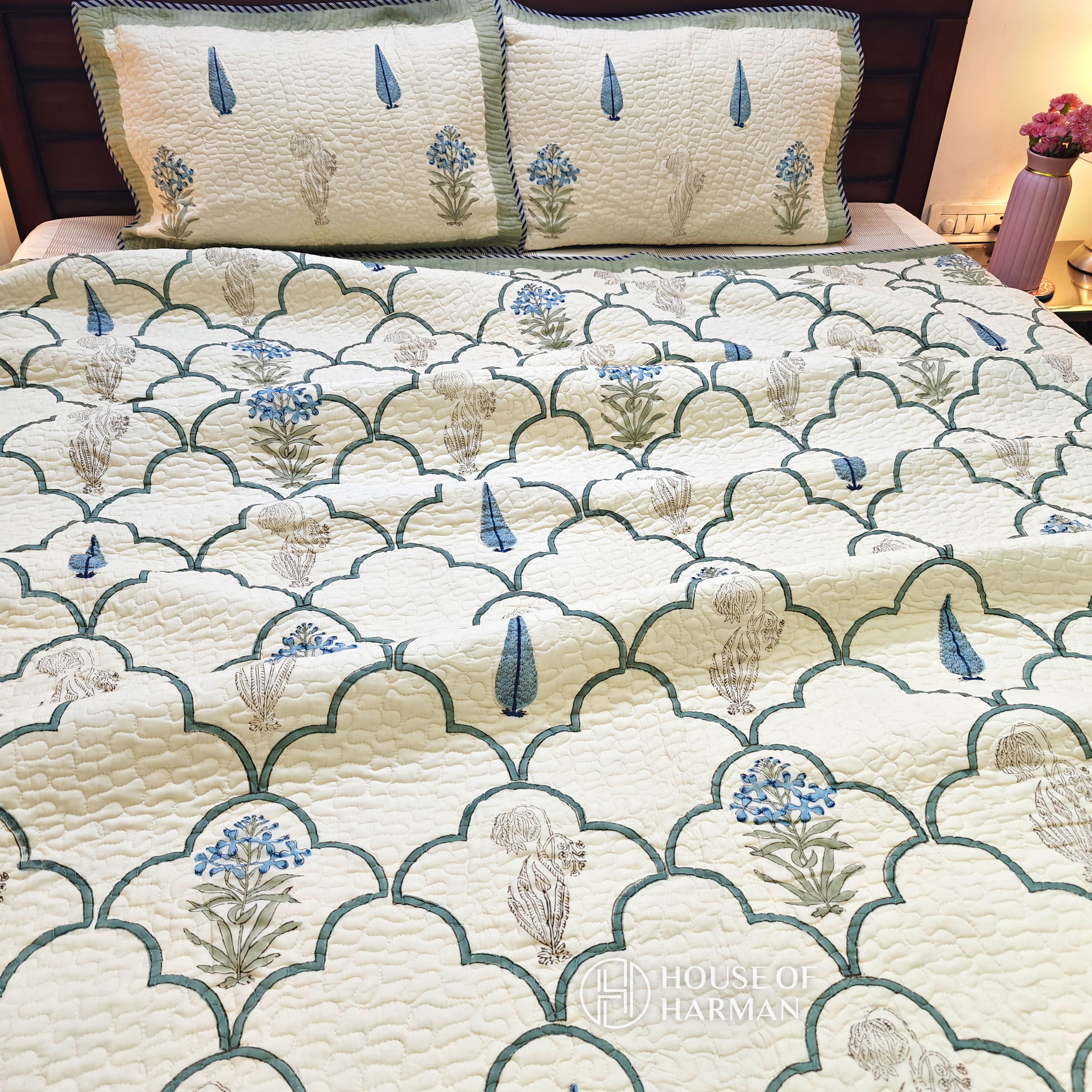 Meadow Dawn Glow Bedcover