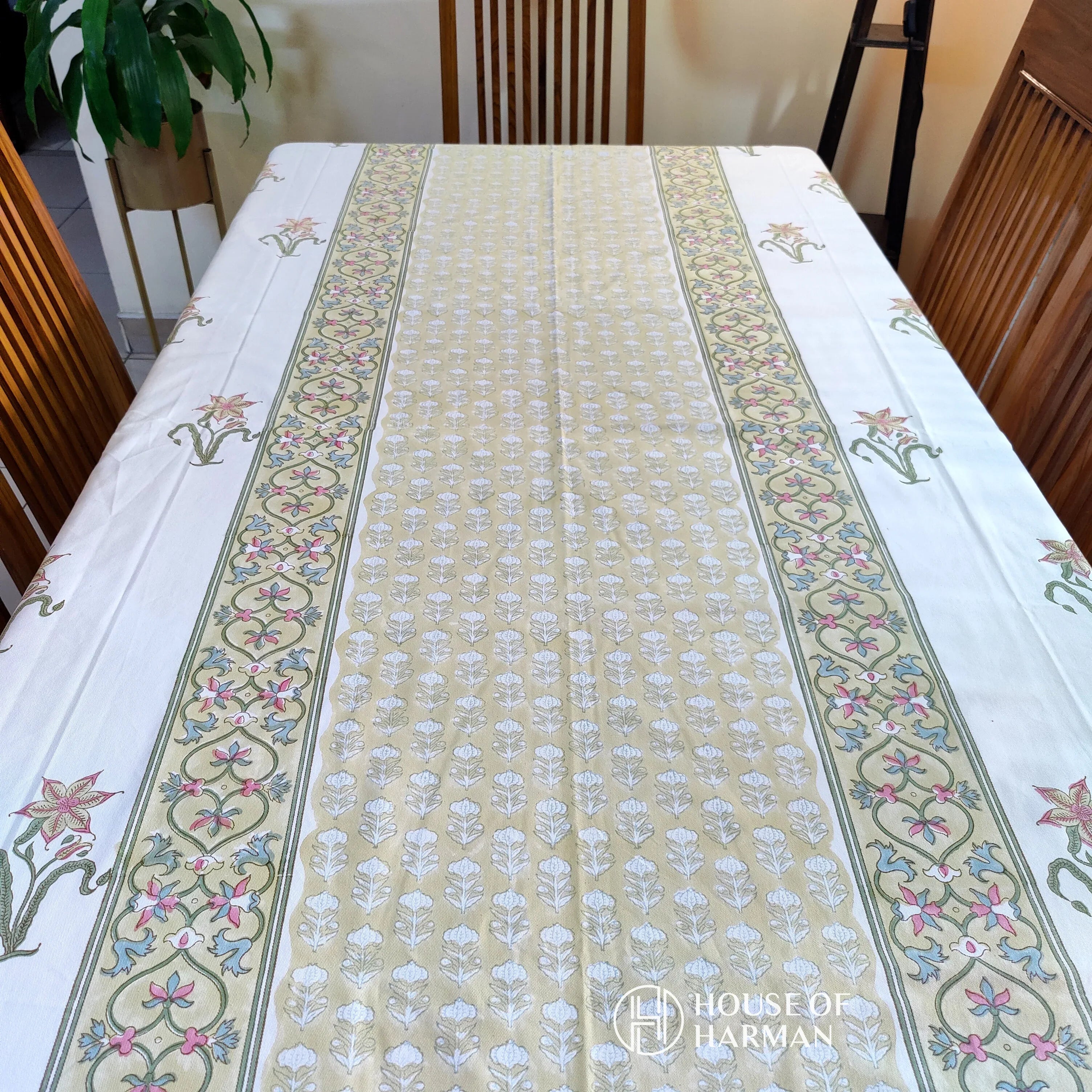 Golden Bloom Grace Table Cover - HOUSE OF HARMAN