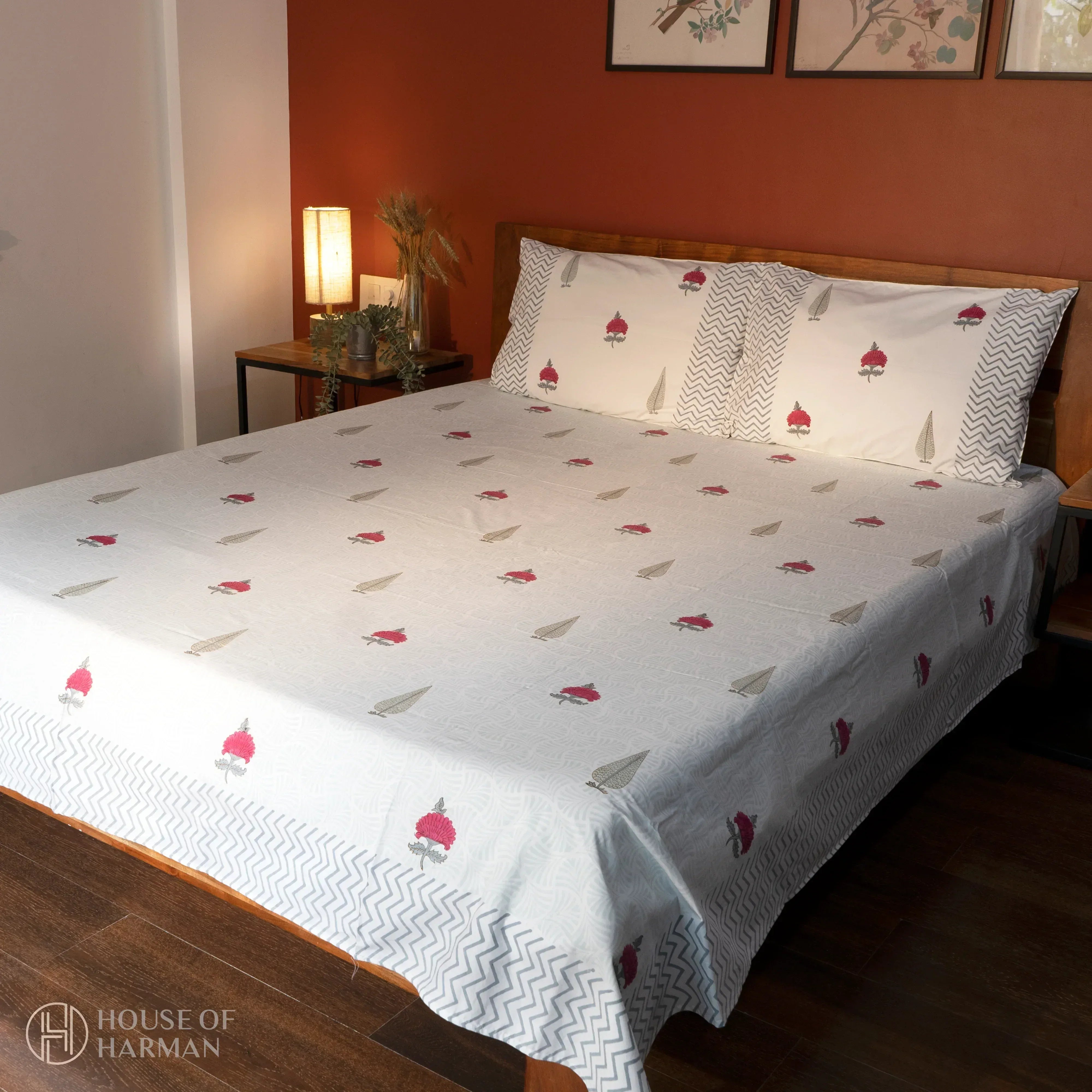 Floral Mirage Bedsheet - HOUSE OF HARMAN