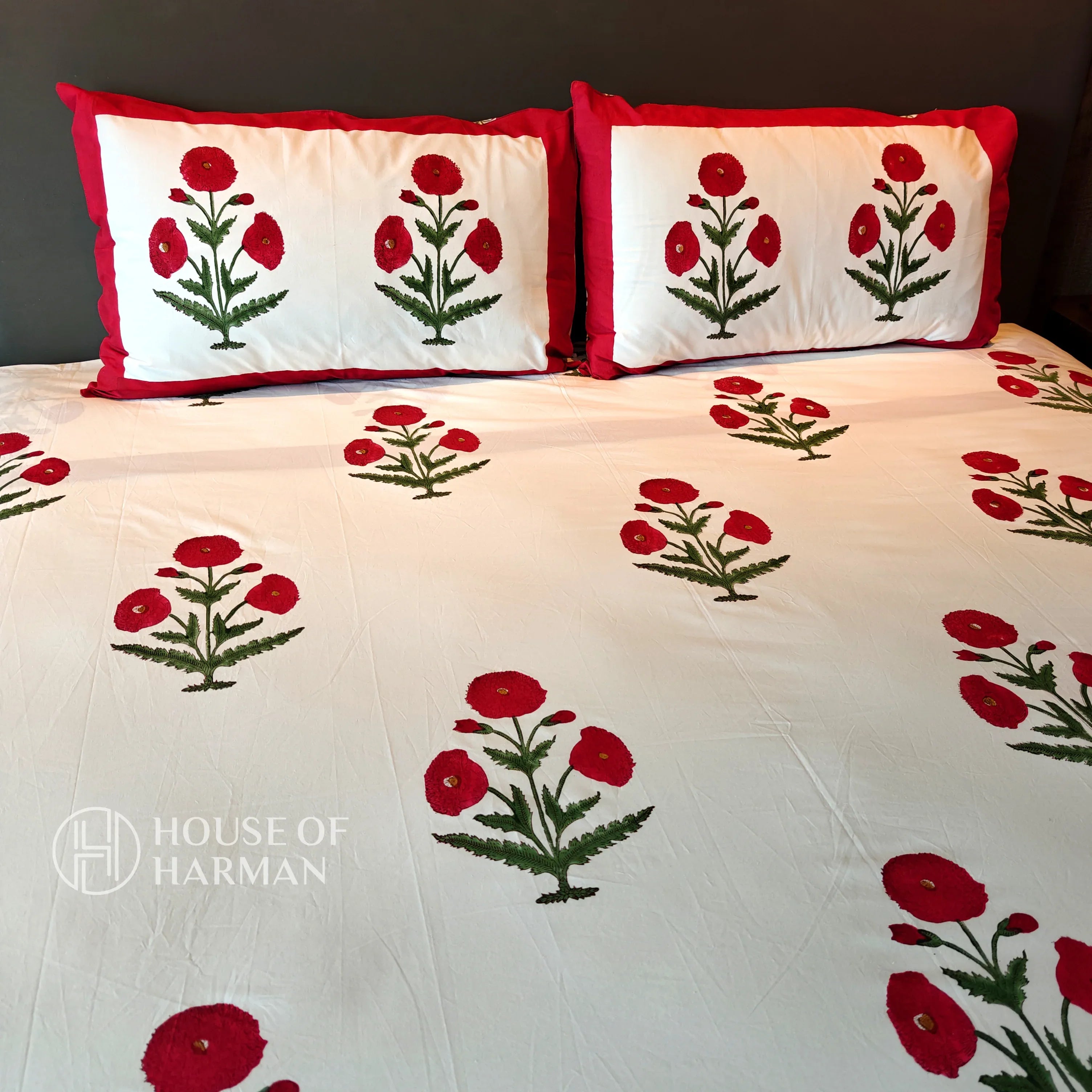 Red Wildpoppy Fields Bedsheet - HOUSE OF HARMAN