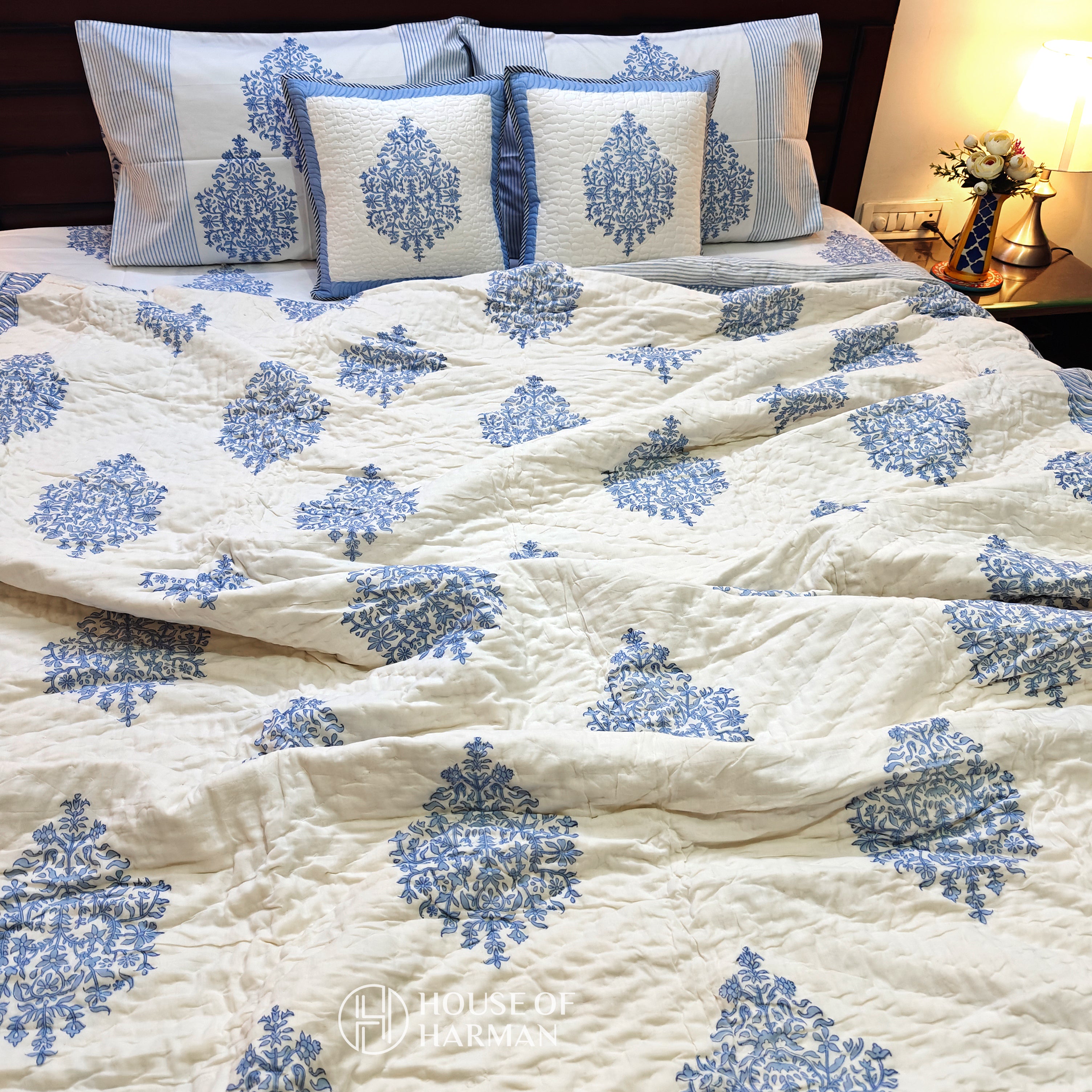 Bluebell Elegance Quilt