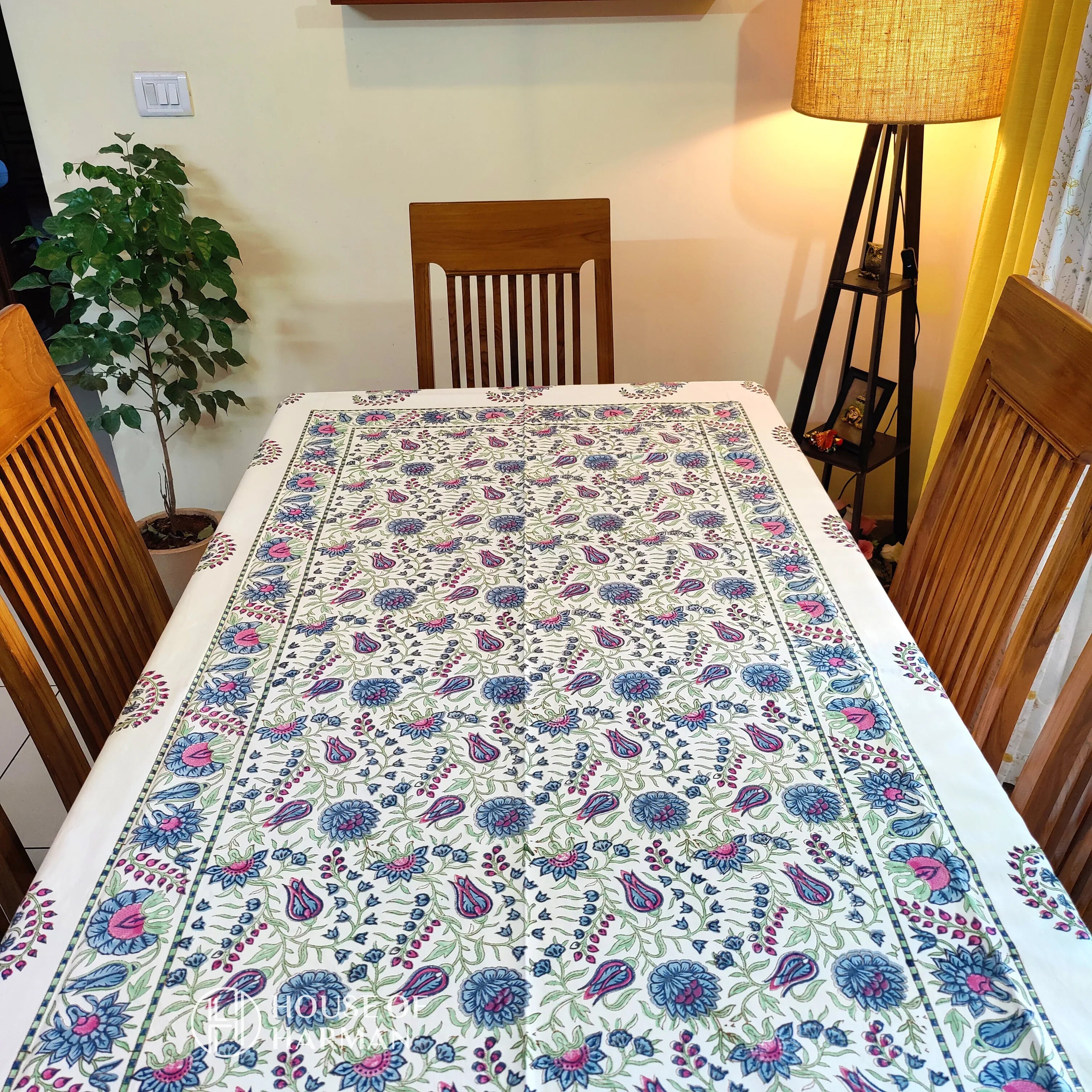 Floral Reverie Table Cover - HOUSE OF HARMAN
