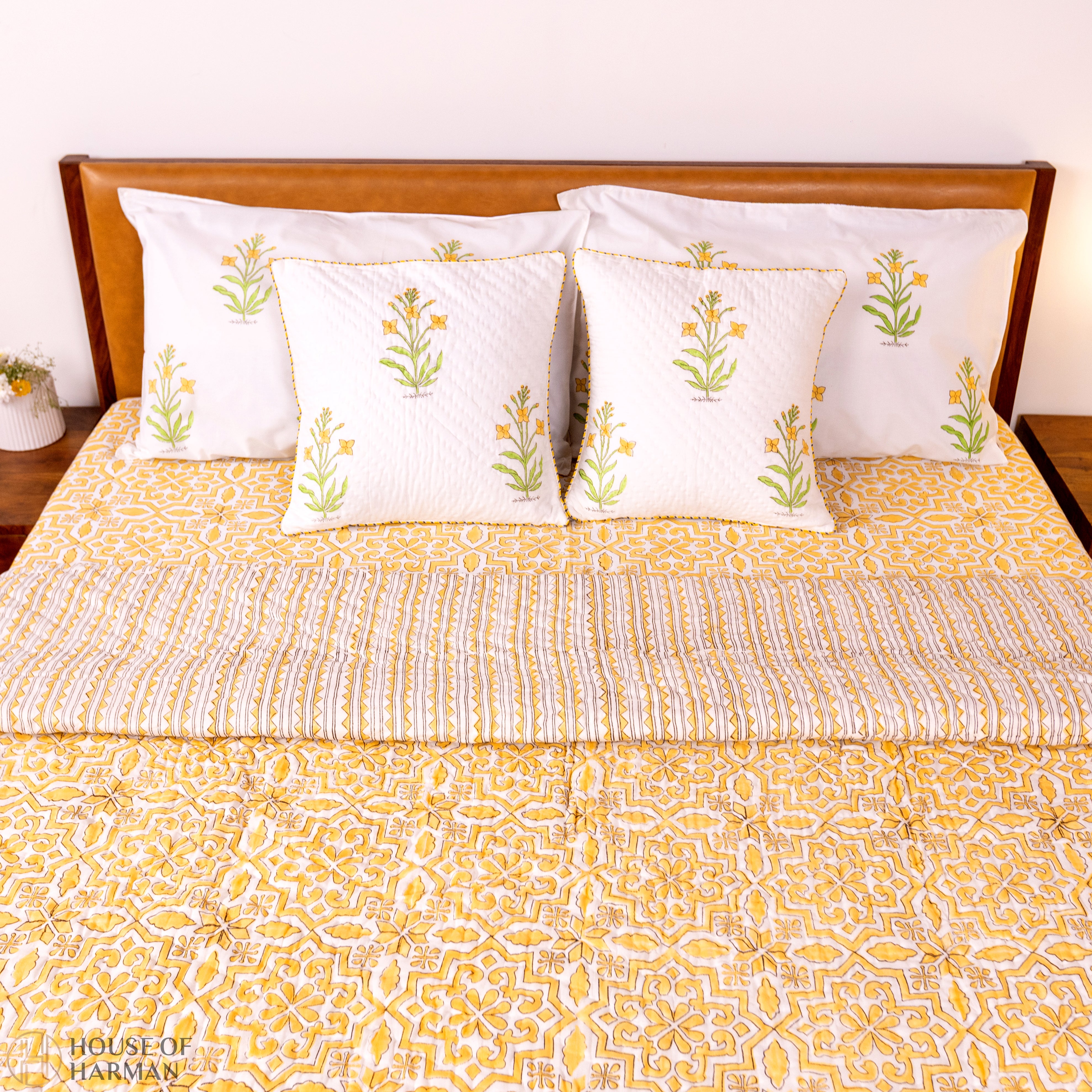 Golden Lattice Dream Quilt
