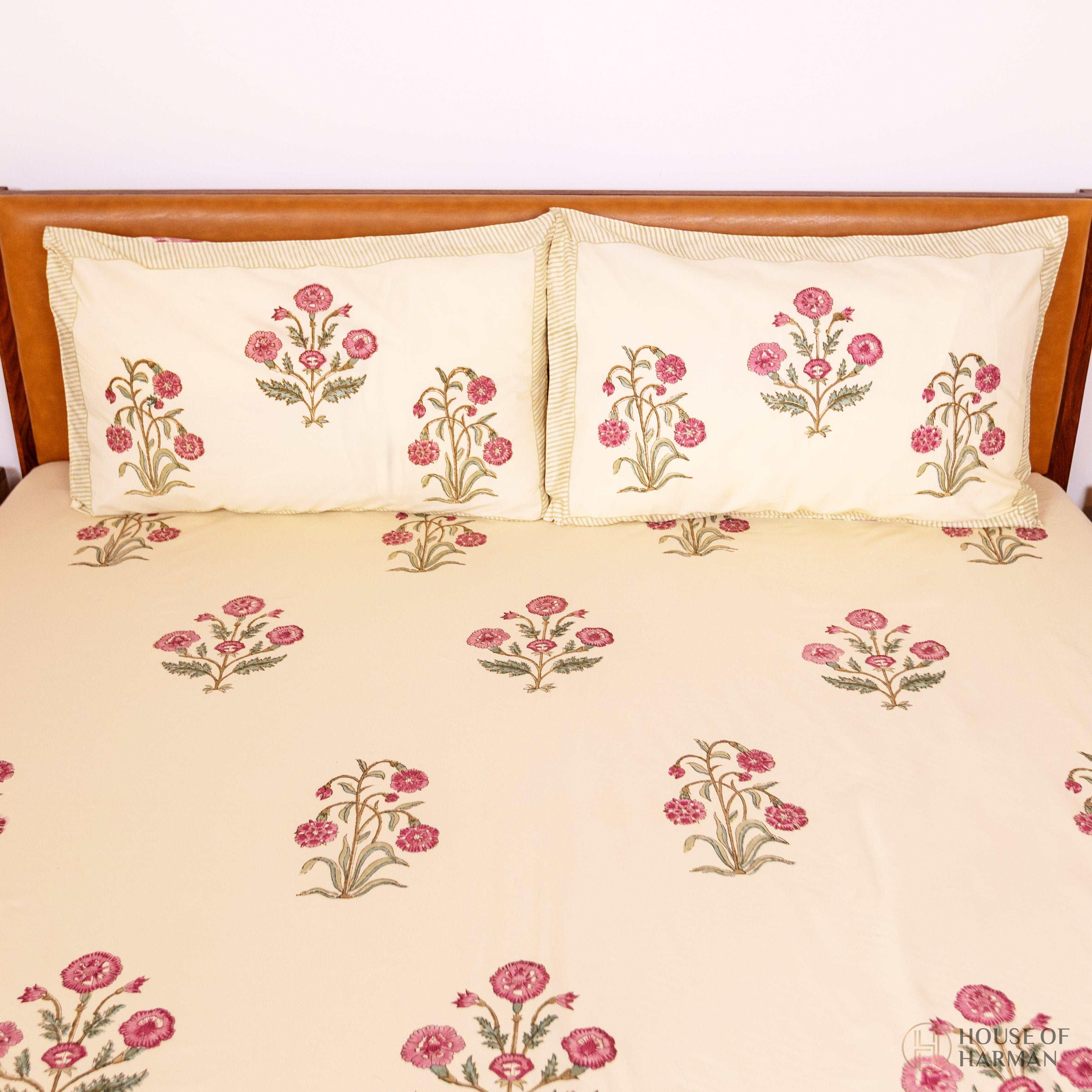 Royal Blossom Charm Bedsheet - HOUSE OF HARMAN
