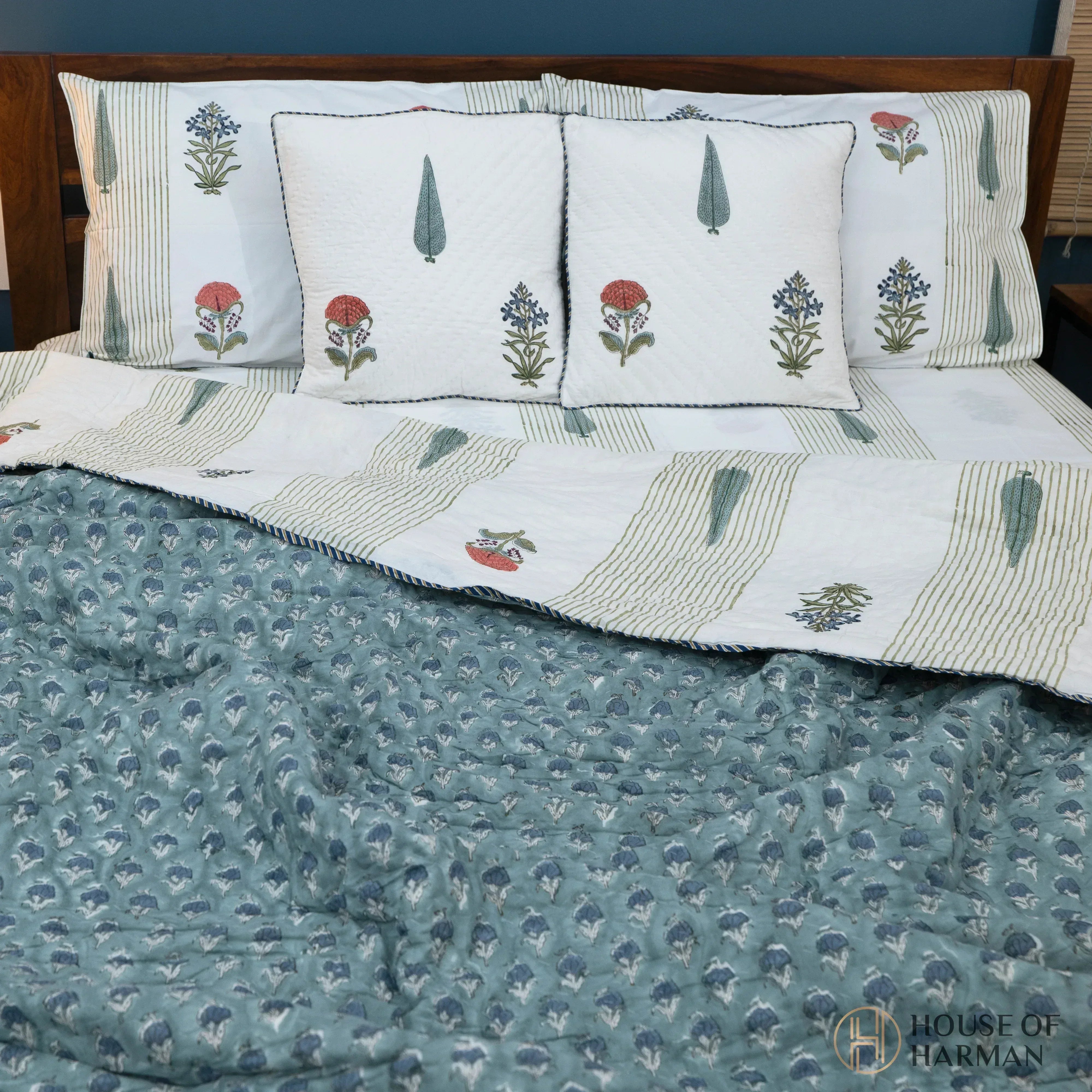 Meadow Breeze Elegance Bedsheet and Quilt - HOUSE OF HARMAN