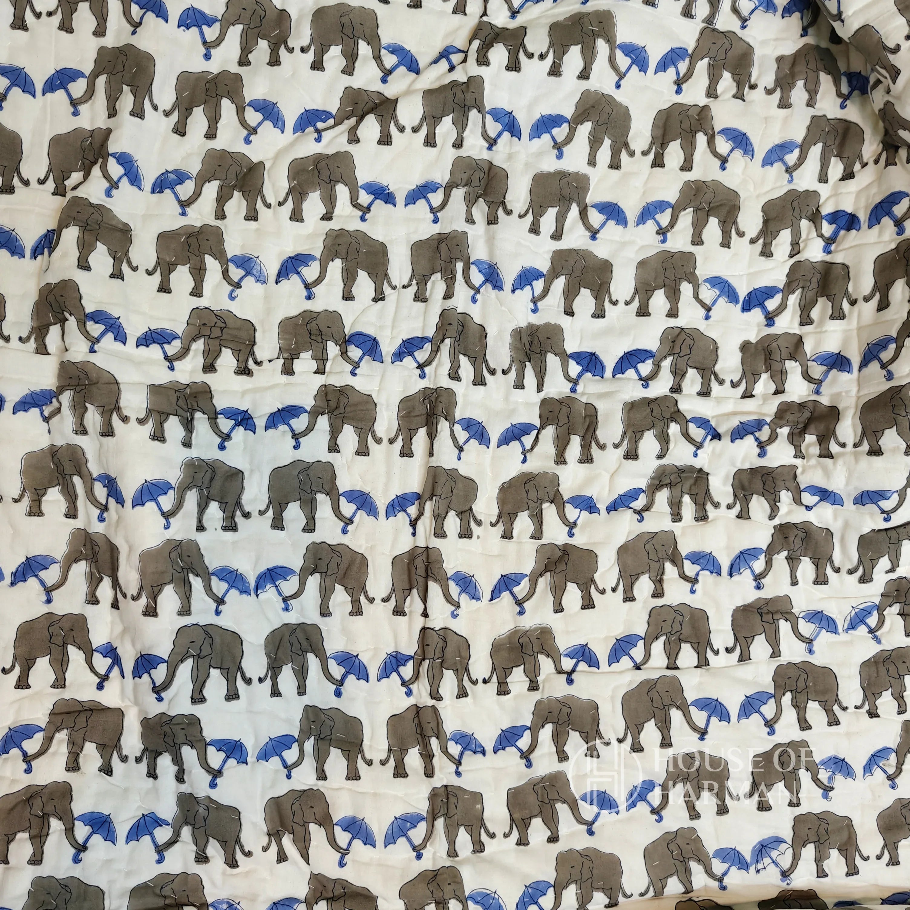 Jumbo Rainy Day Quilt - HOUSE OF HARMAN