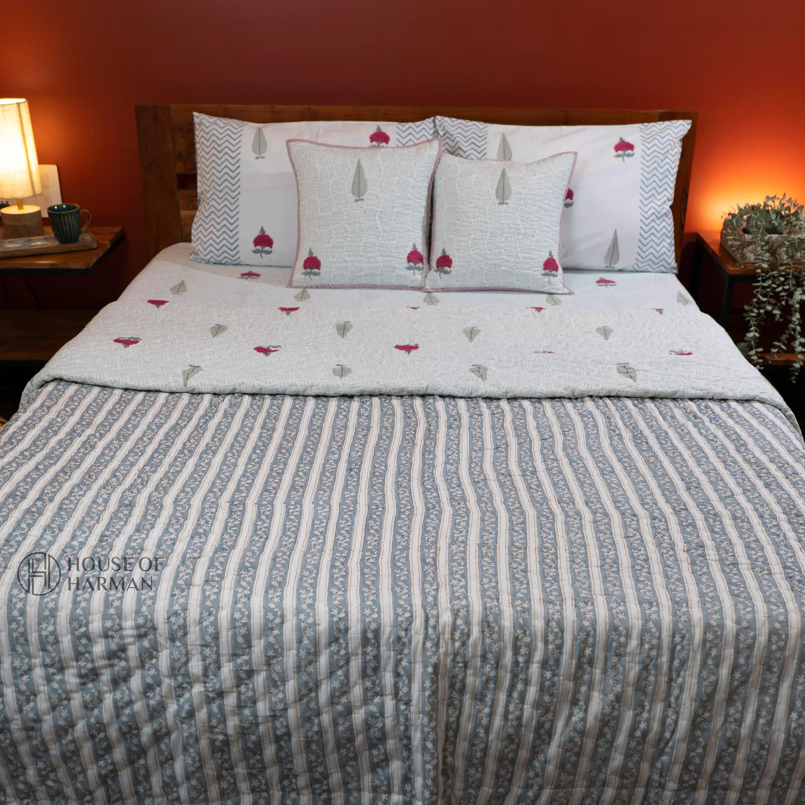 Floral Mirage Bedsheet and Quilt - HOUSE OF HARMAN