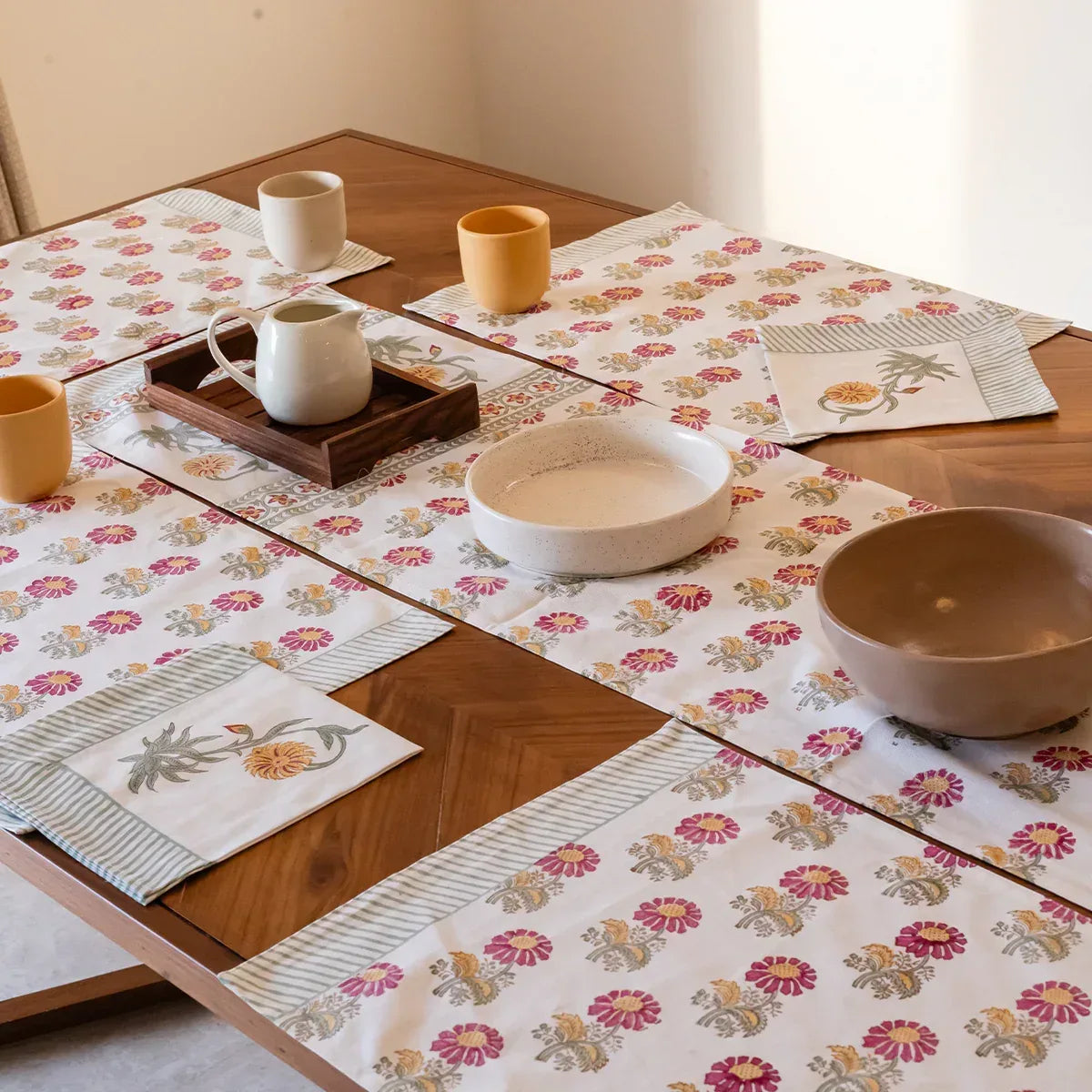 Garden Glory Placemat & Runner Set - HOUSE OF HARMAN