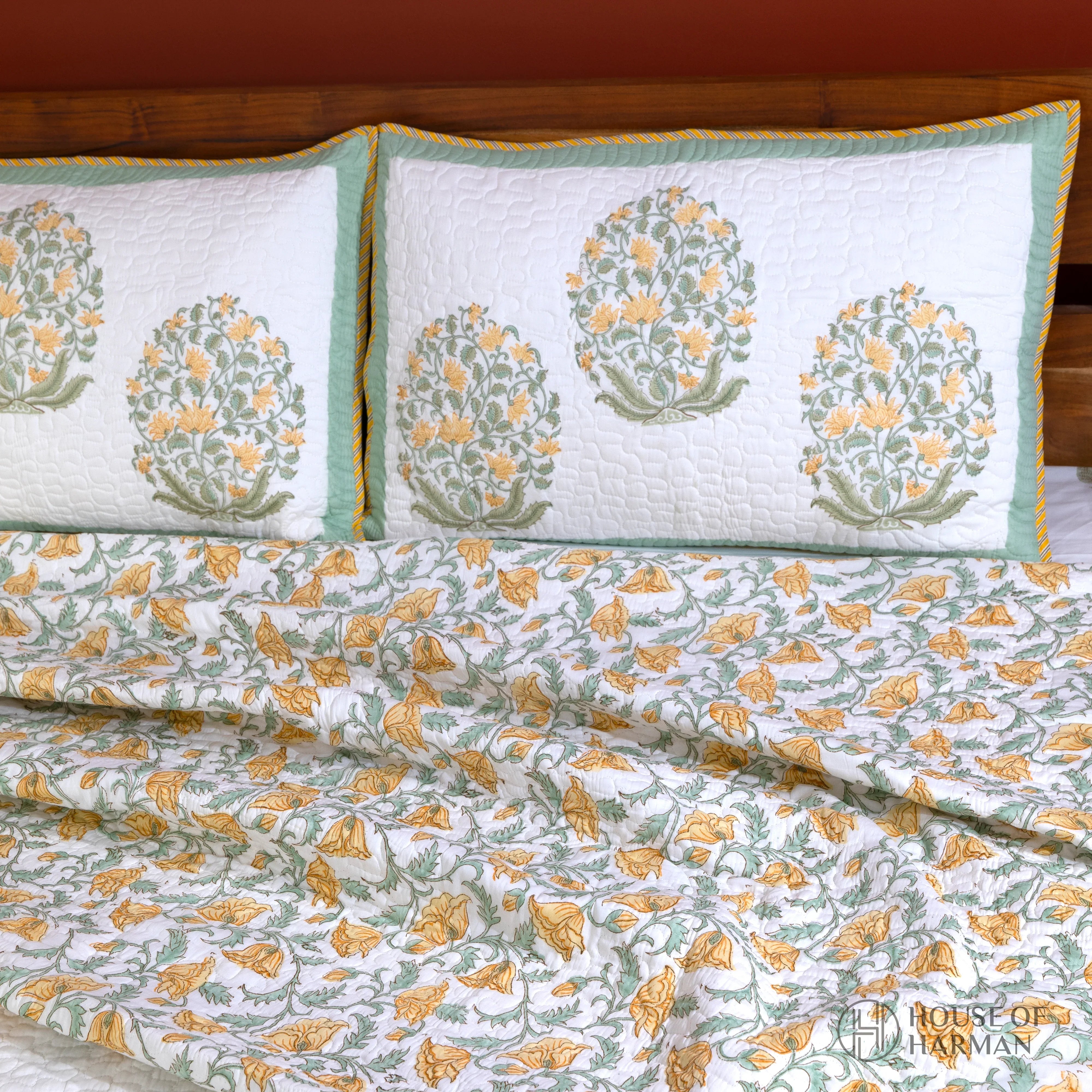 Regal Flora Blossom Bedcover - HOUSE OF HARMAN