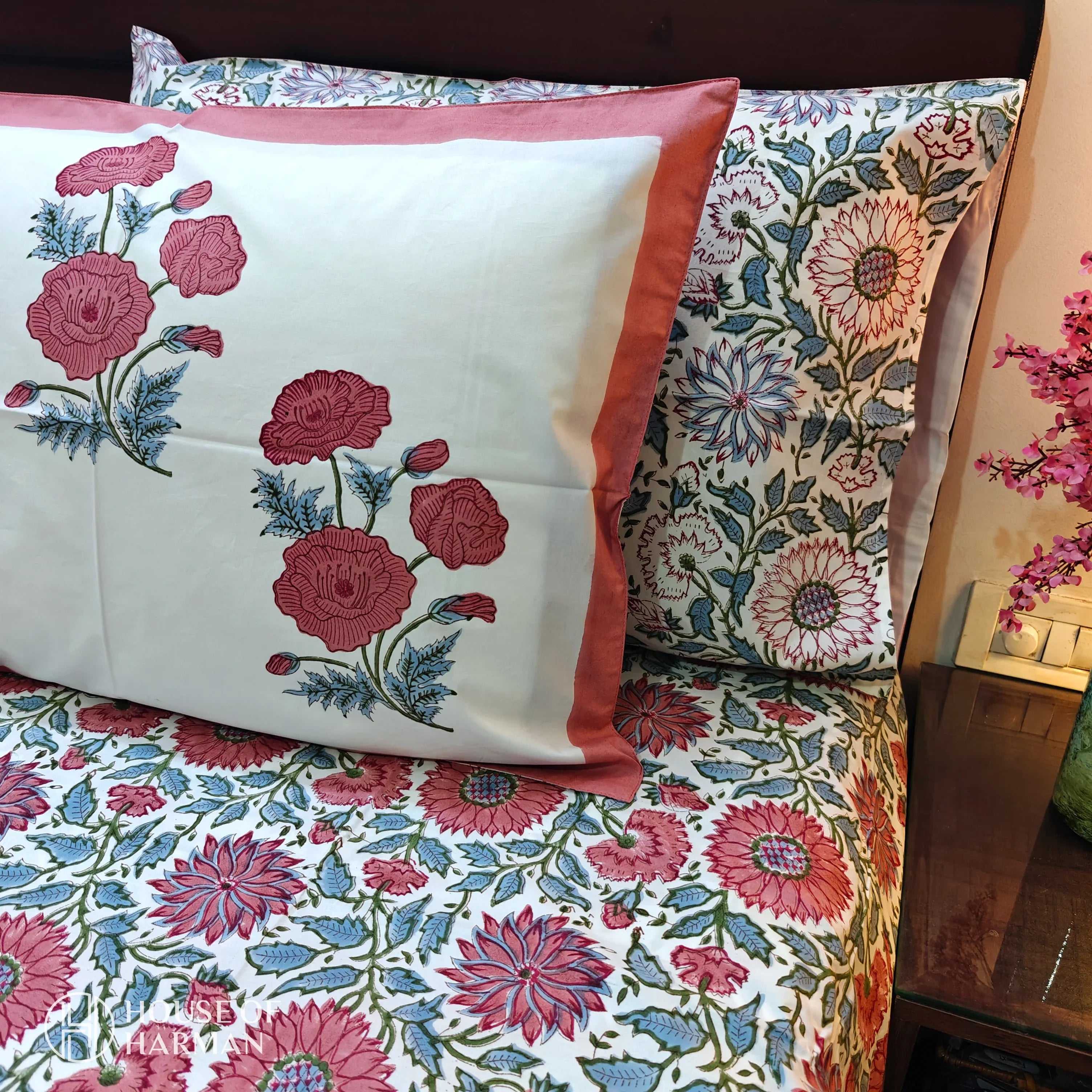 Vintage Rosewood Delight Bedsheet - HOUSE OF HARMAN