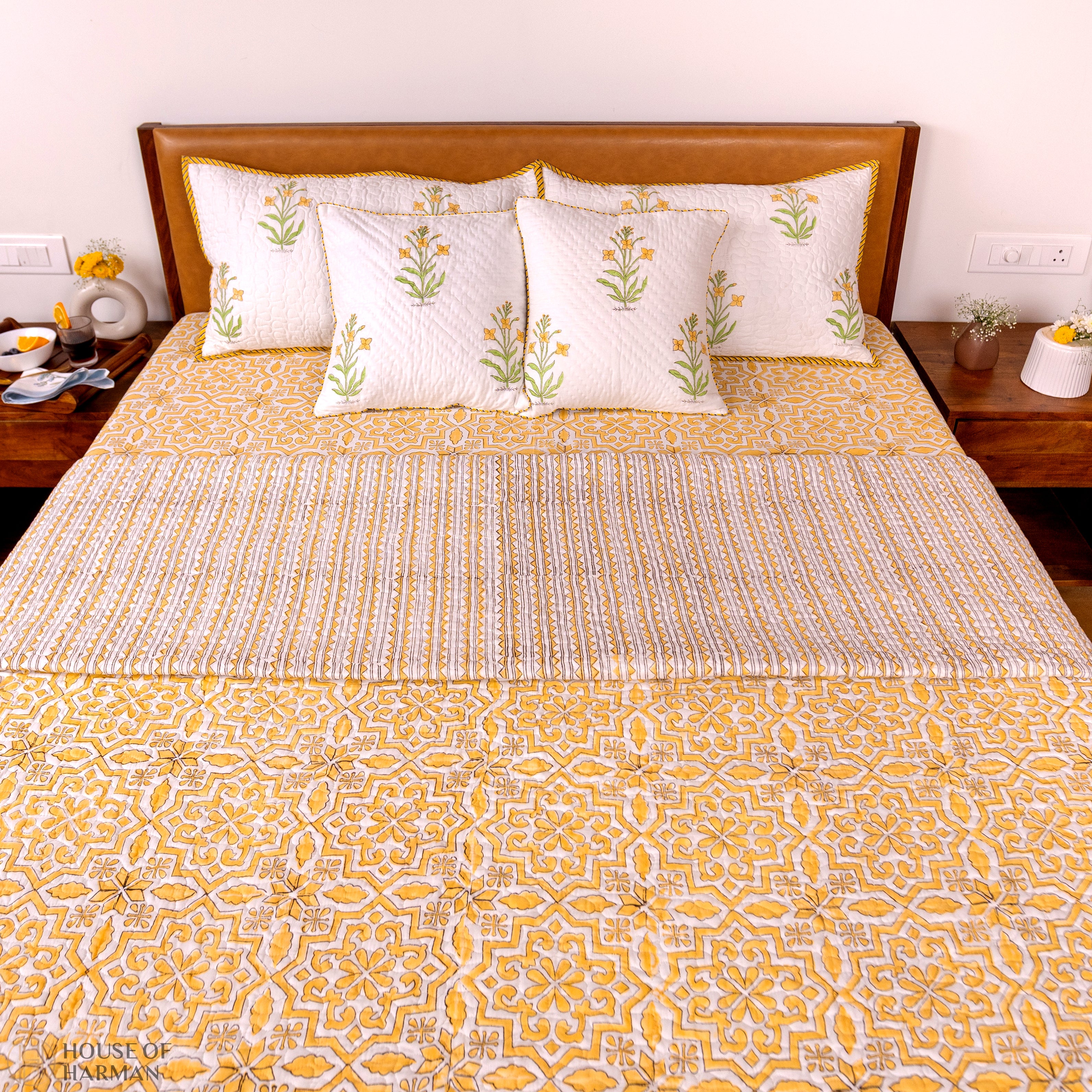 Golden Lattice Dream Bedcover