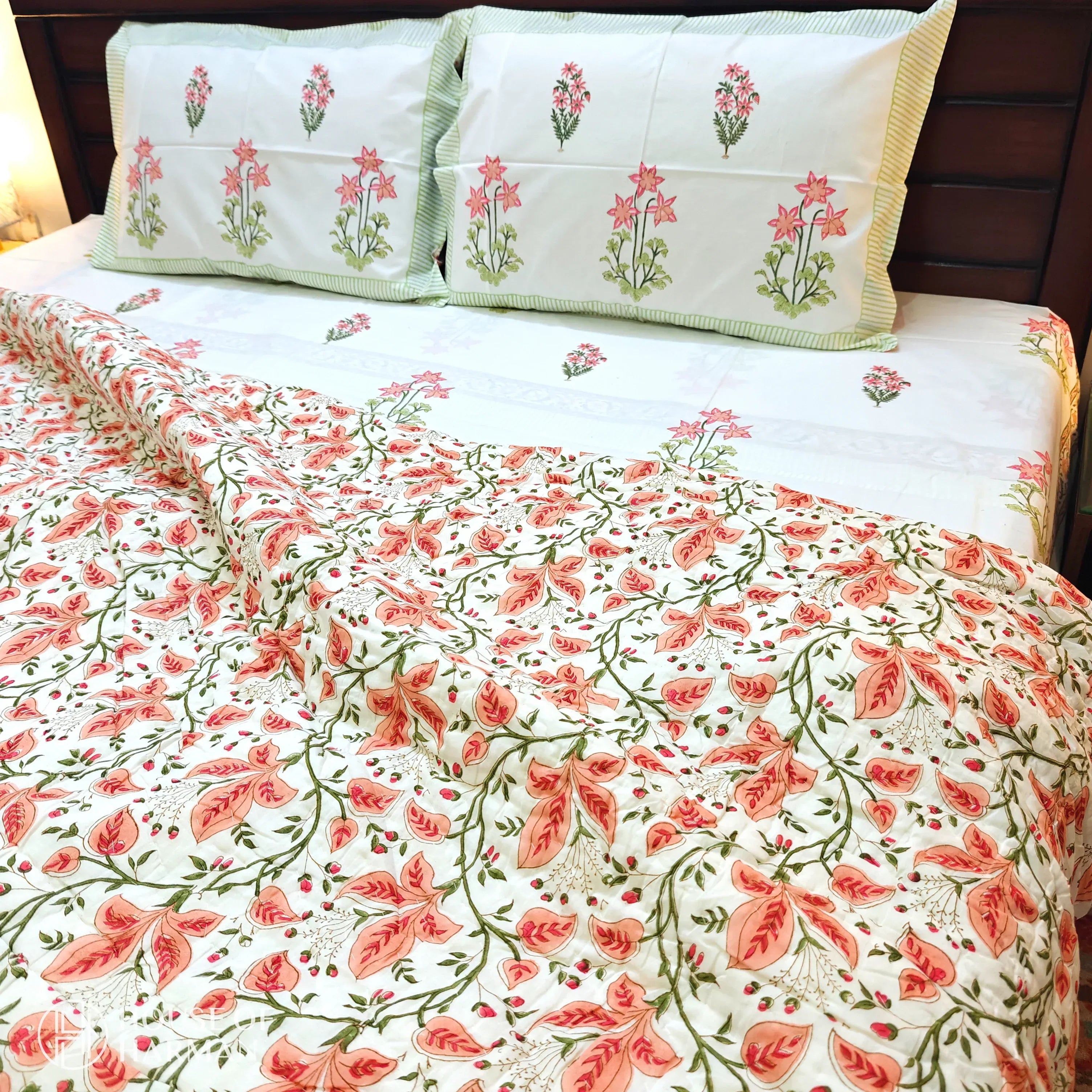 Blossom Grove Elegance Quilt - HOUSE OF HARMAN