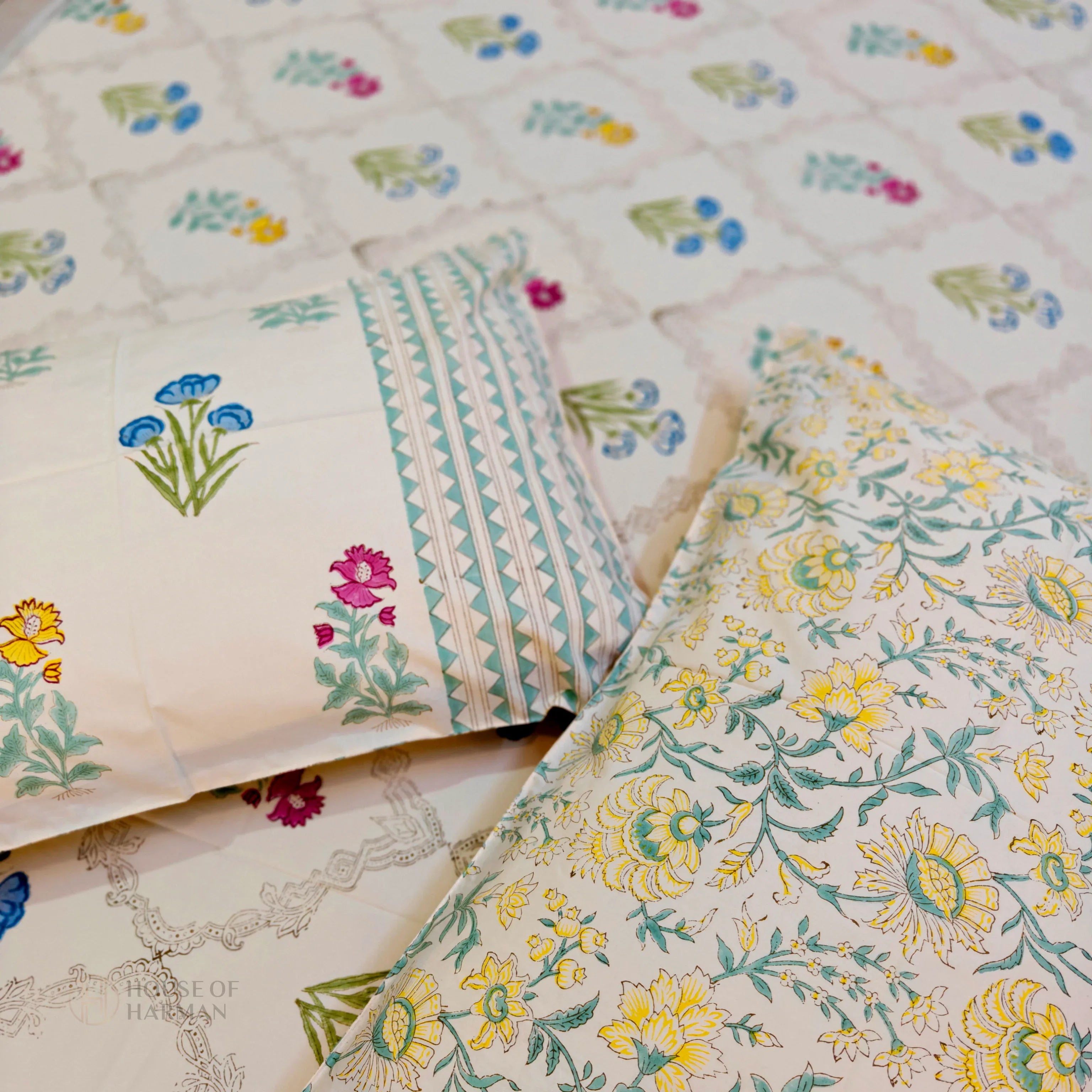 Morning Garden Bloom Bedsheet