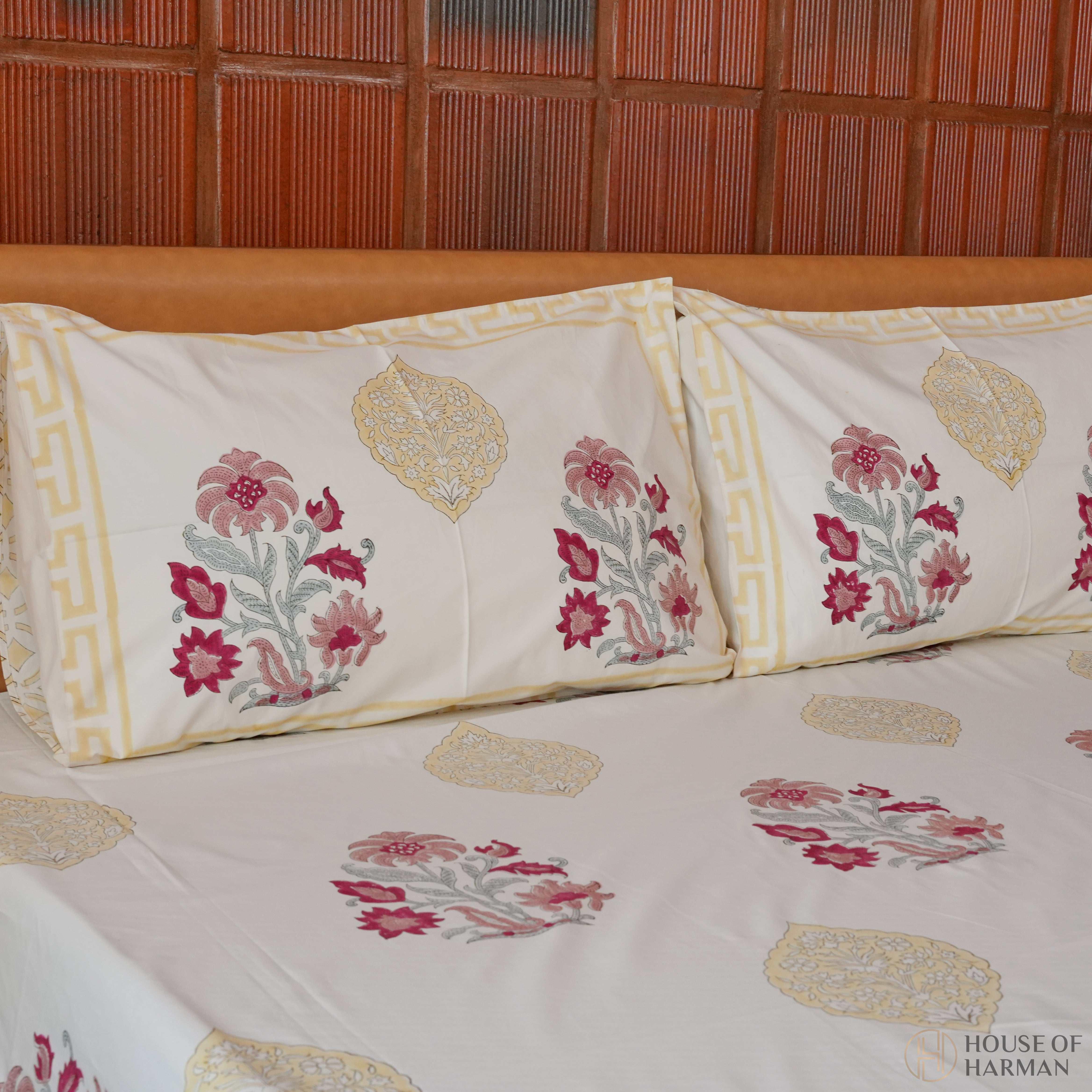 Mughal Ruby Bloom Bedsheet - HOUSE OF HARMAN