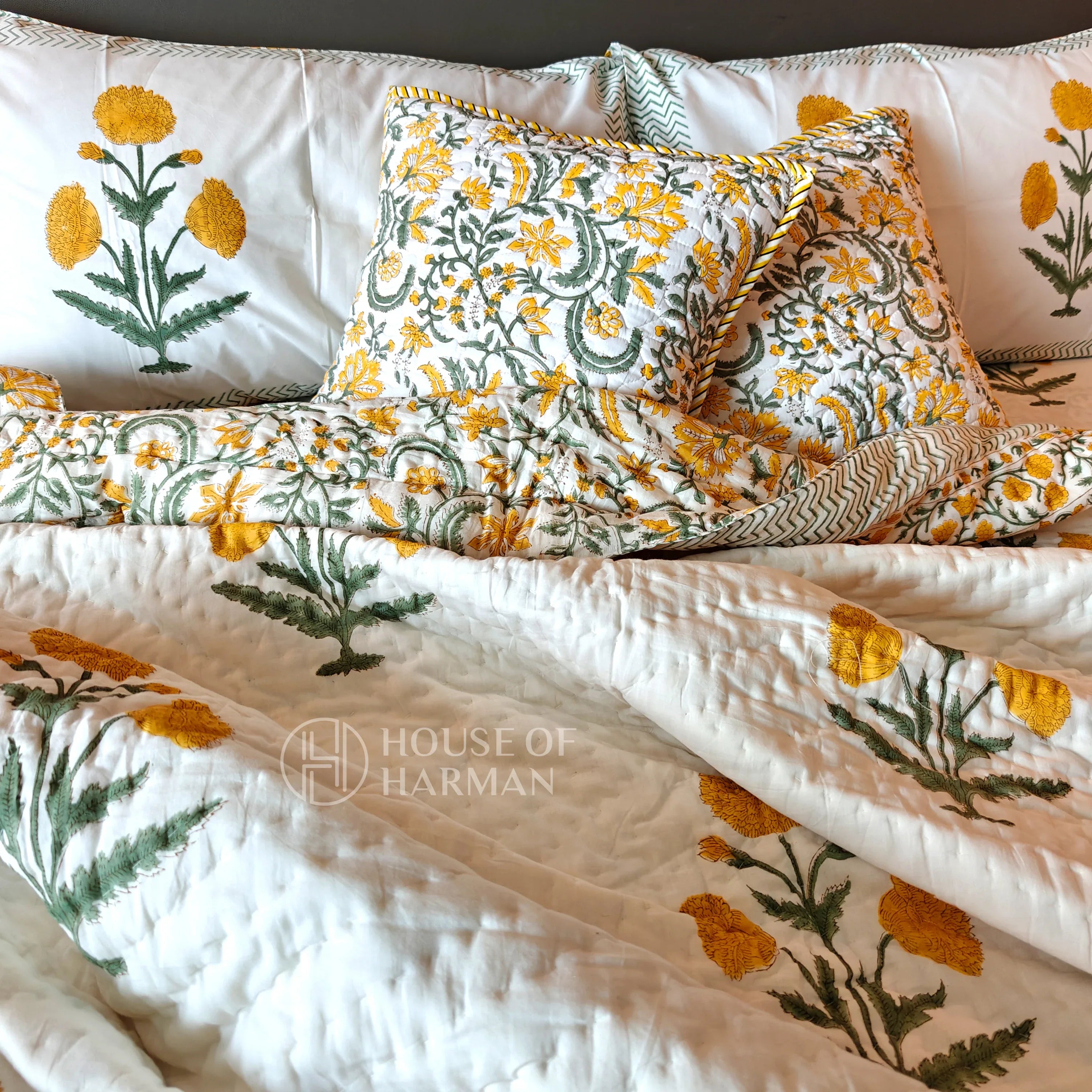 Yellow Wildpoppy Fields Quilt - HOUSE OF HARMAN