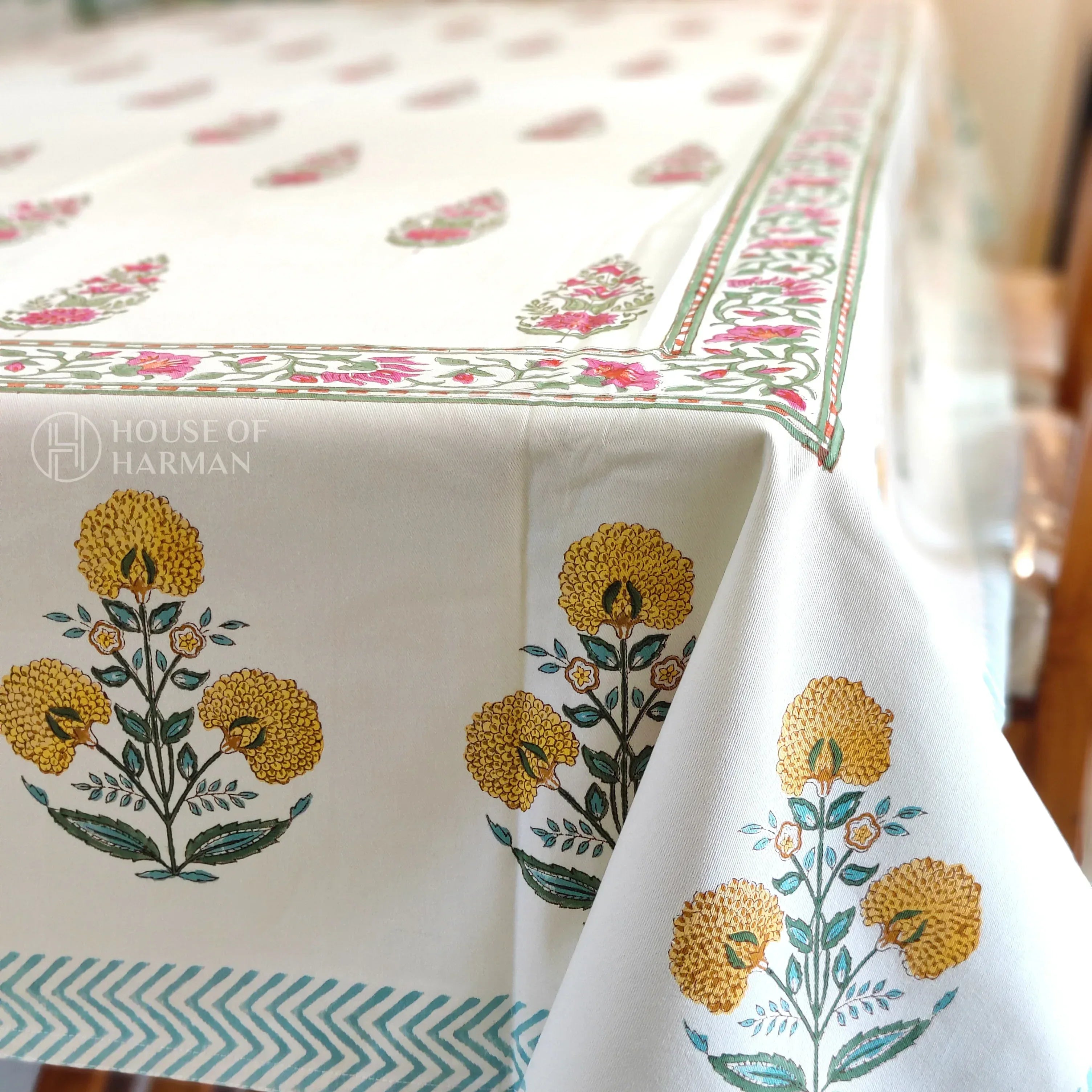 Flowering Meadows Table Cover - HOUSE OF HARMAN