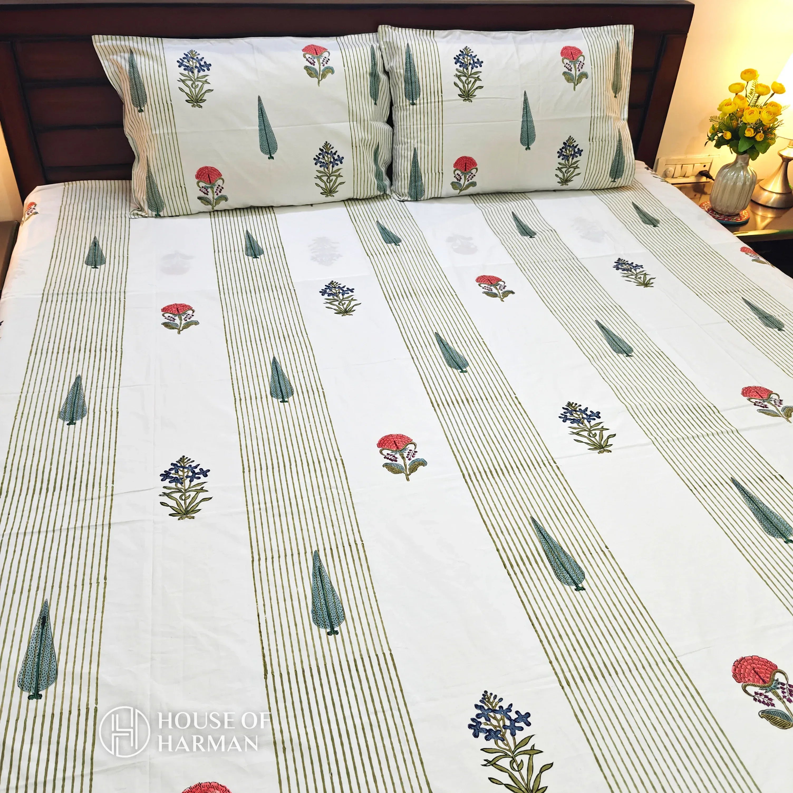 Meadow Breeze Elegance Bedsheet - HOUSE OF HARMAN