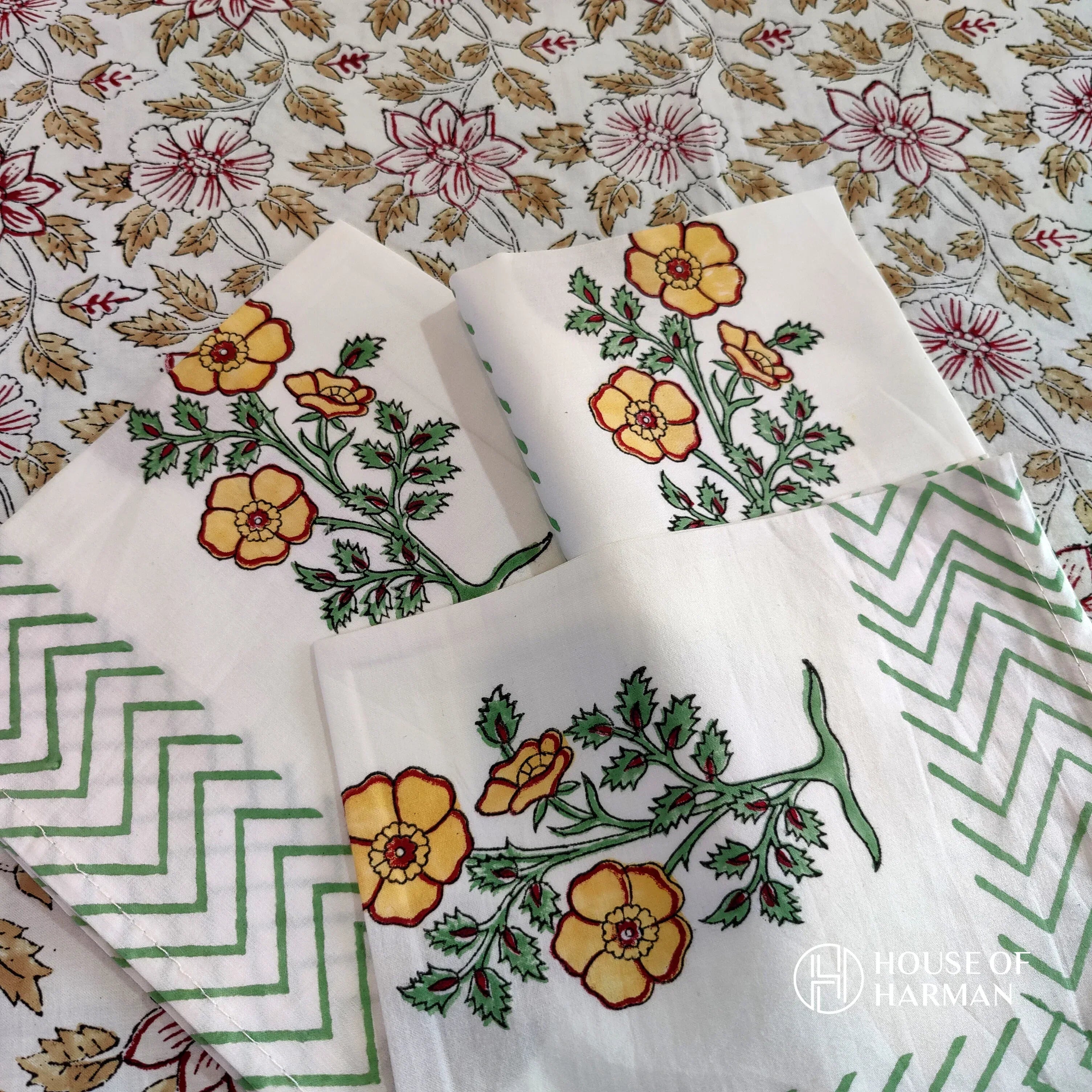 Garden Whispers Table Cover (With Cotton Napkins) - HOUSE OF HARMAN