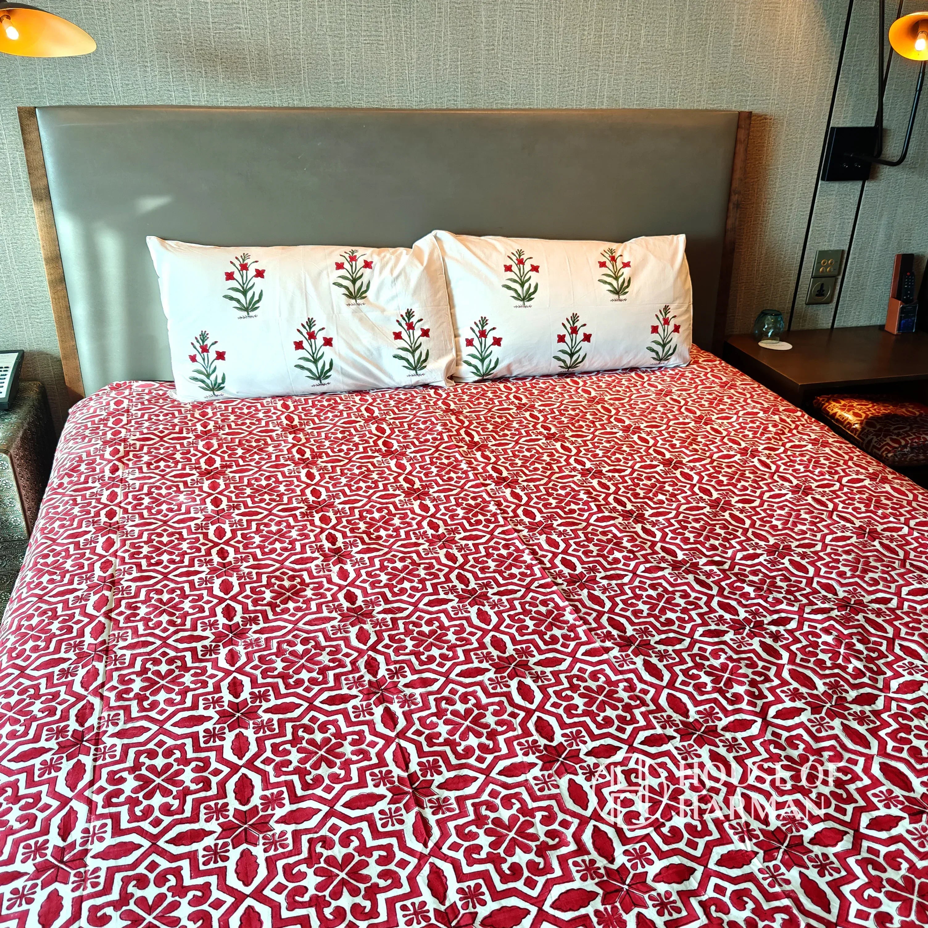 Crimson Lattice Dream Bedsheet and Dohar - HOUSE OF HARMAN
