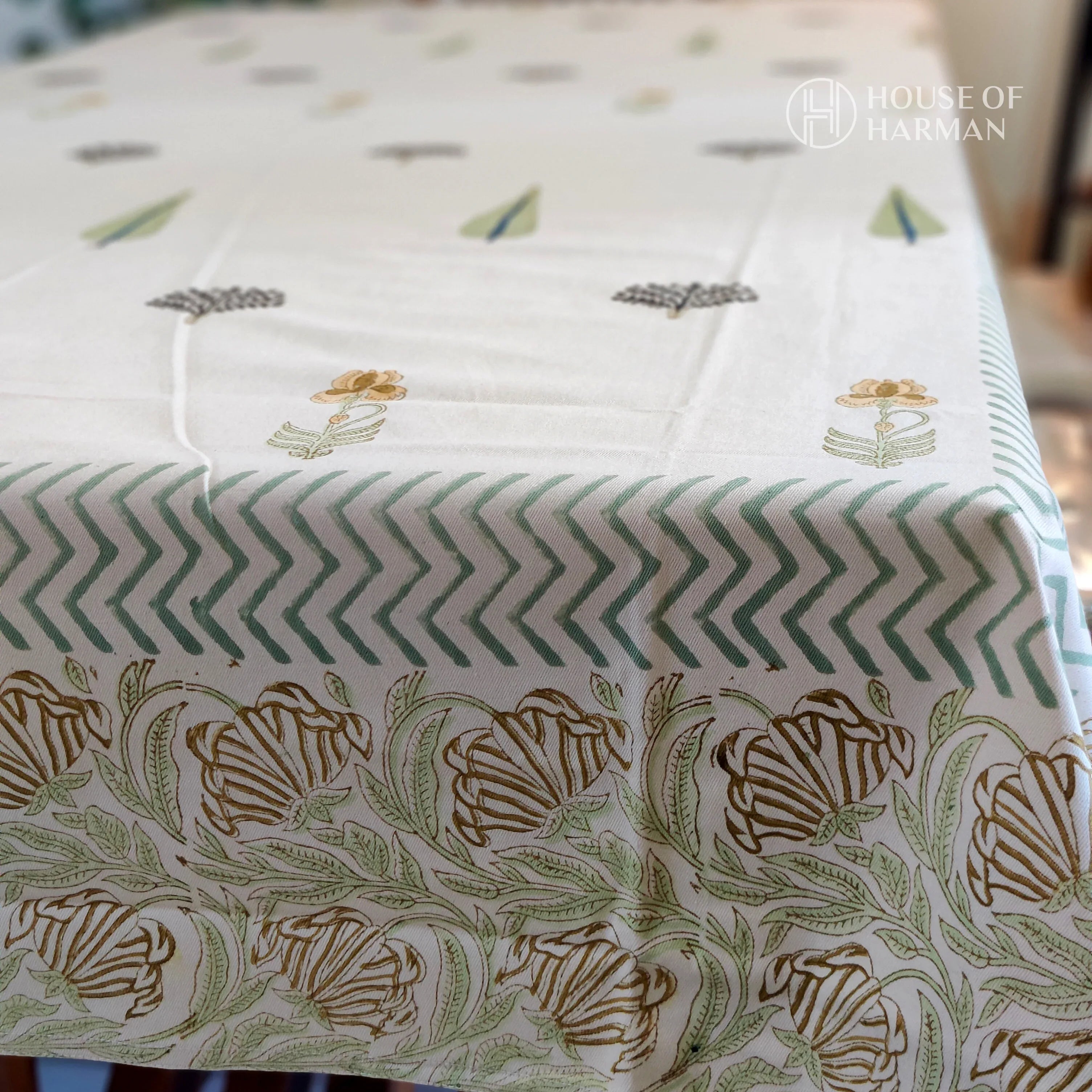 Golden Dunes Table Cover - HOUSE OF HARMAN