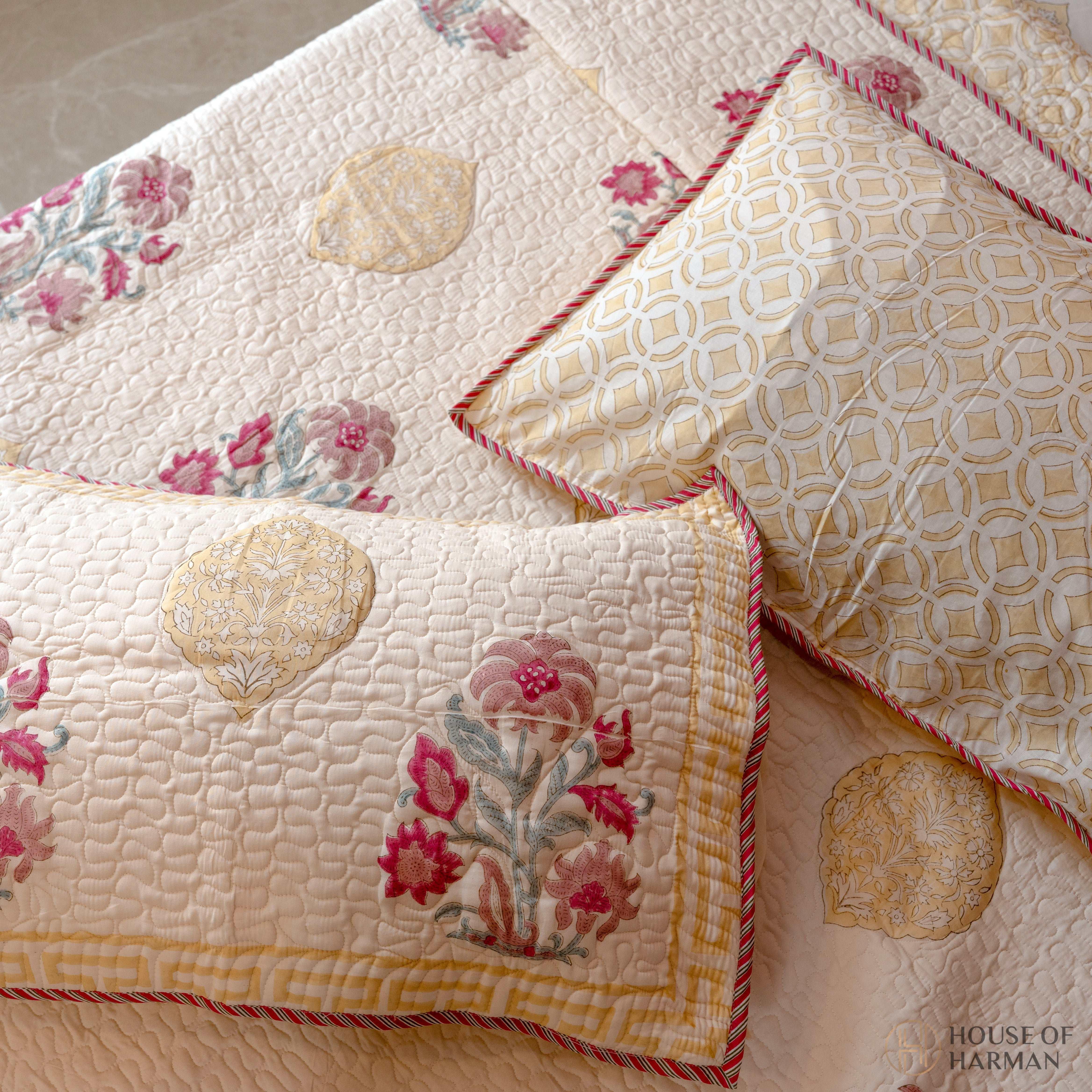 Mughal Ruby Bloom Bedcover - HOUSE OF HARMAN