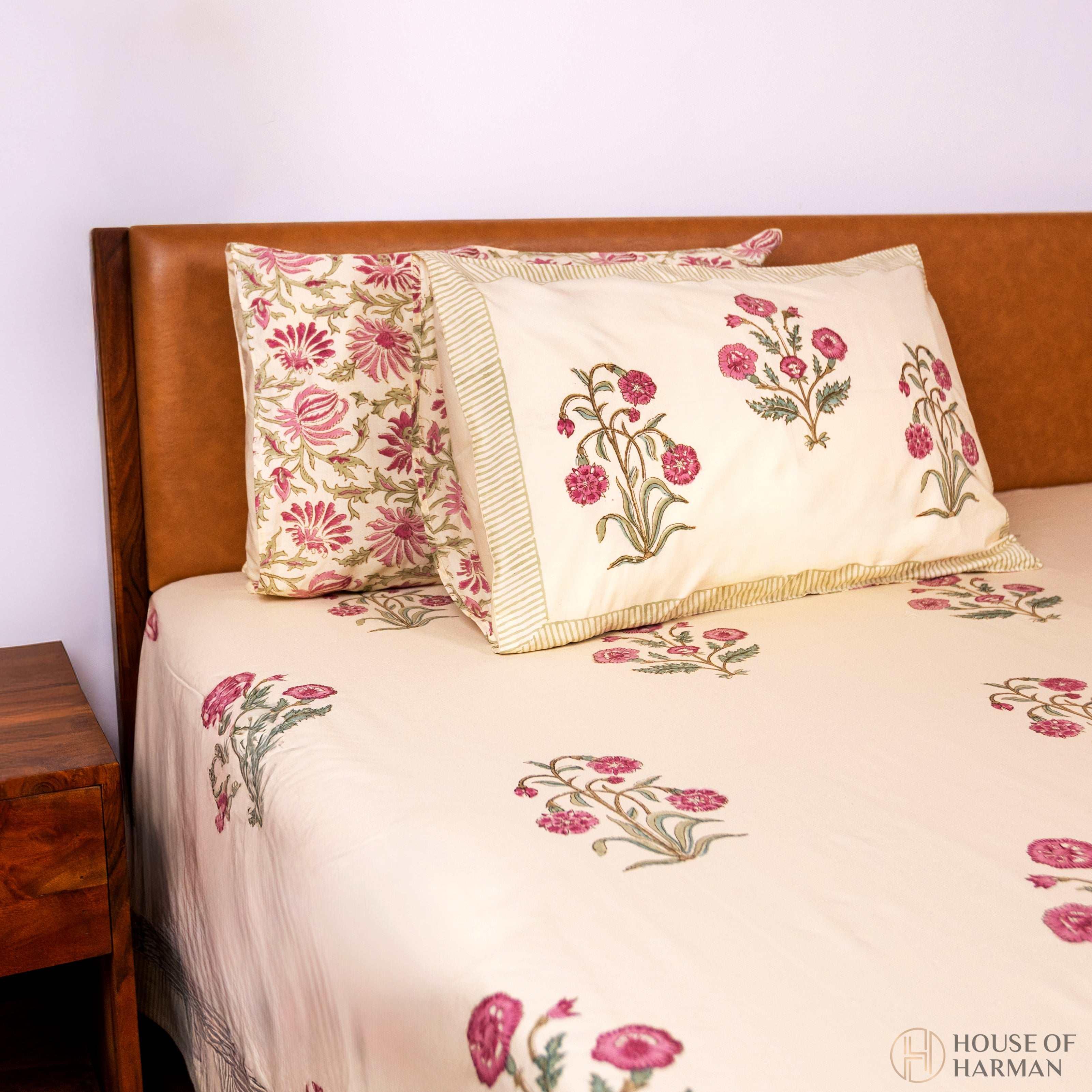 Royal Blossom Charm Bedsheet - HOUSE OF HARMAN