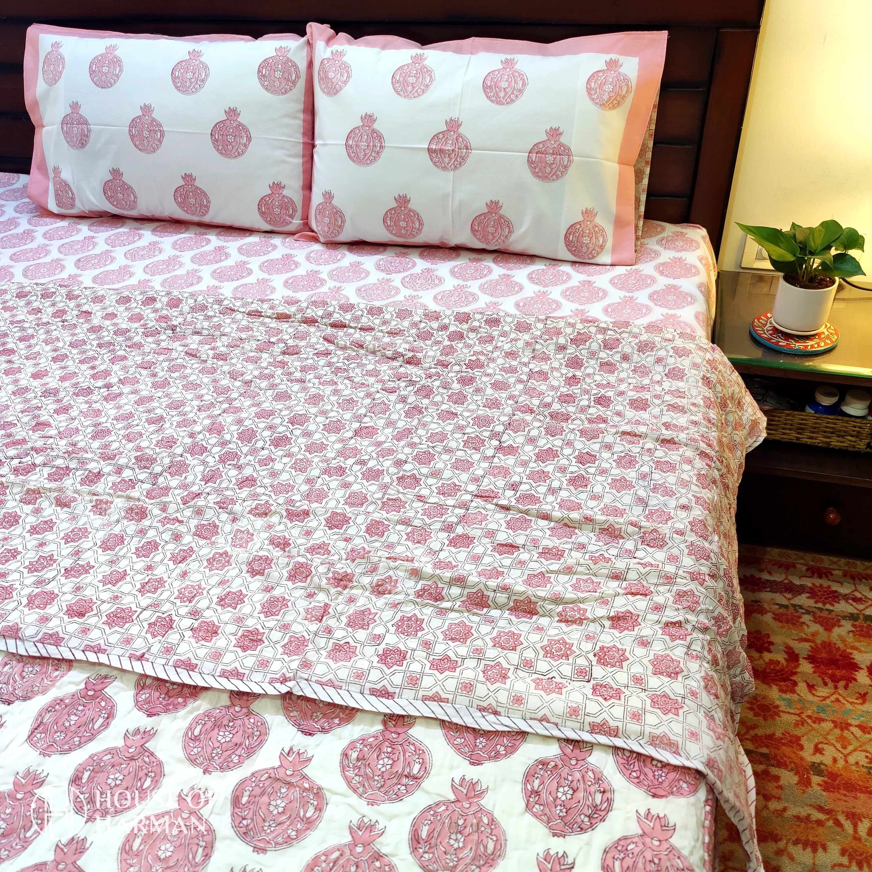 Pomegranate Party Quilt - HOUSE OF HARMAN