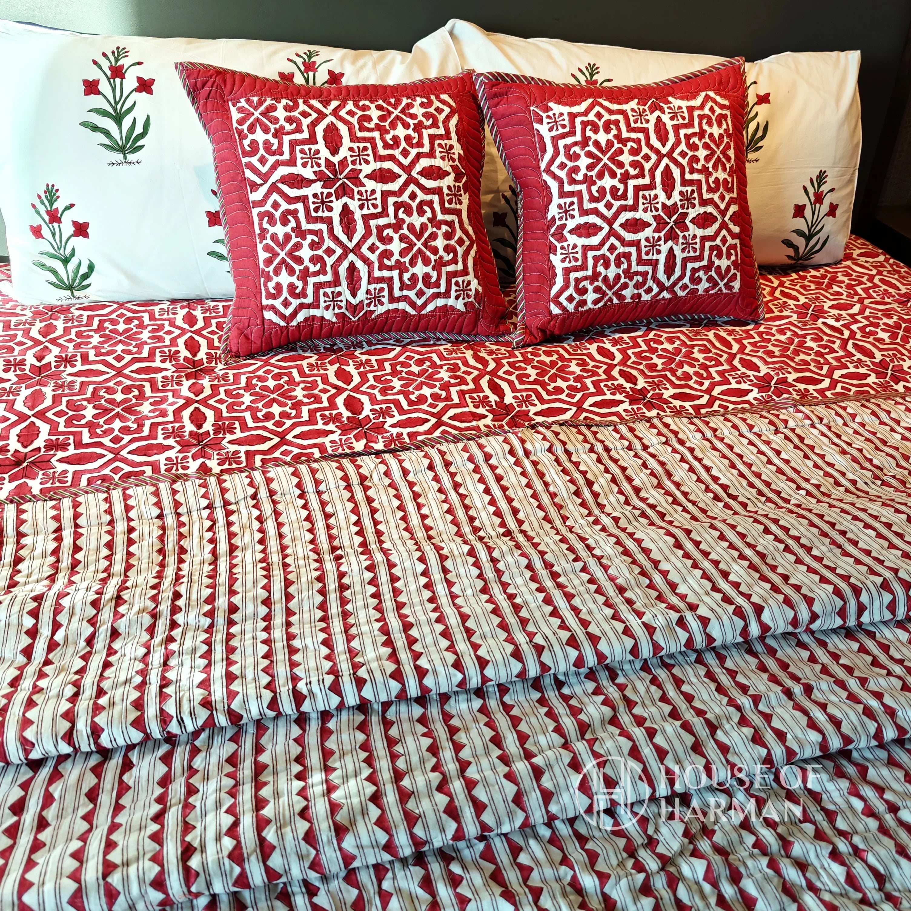 Crimson Lattice Dream Bedsheet and Quilt - HOUSE OF HARMAN