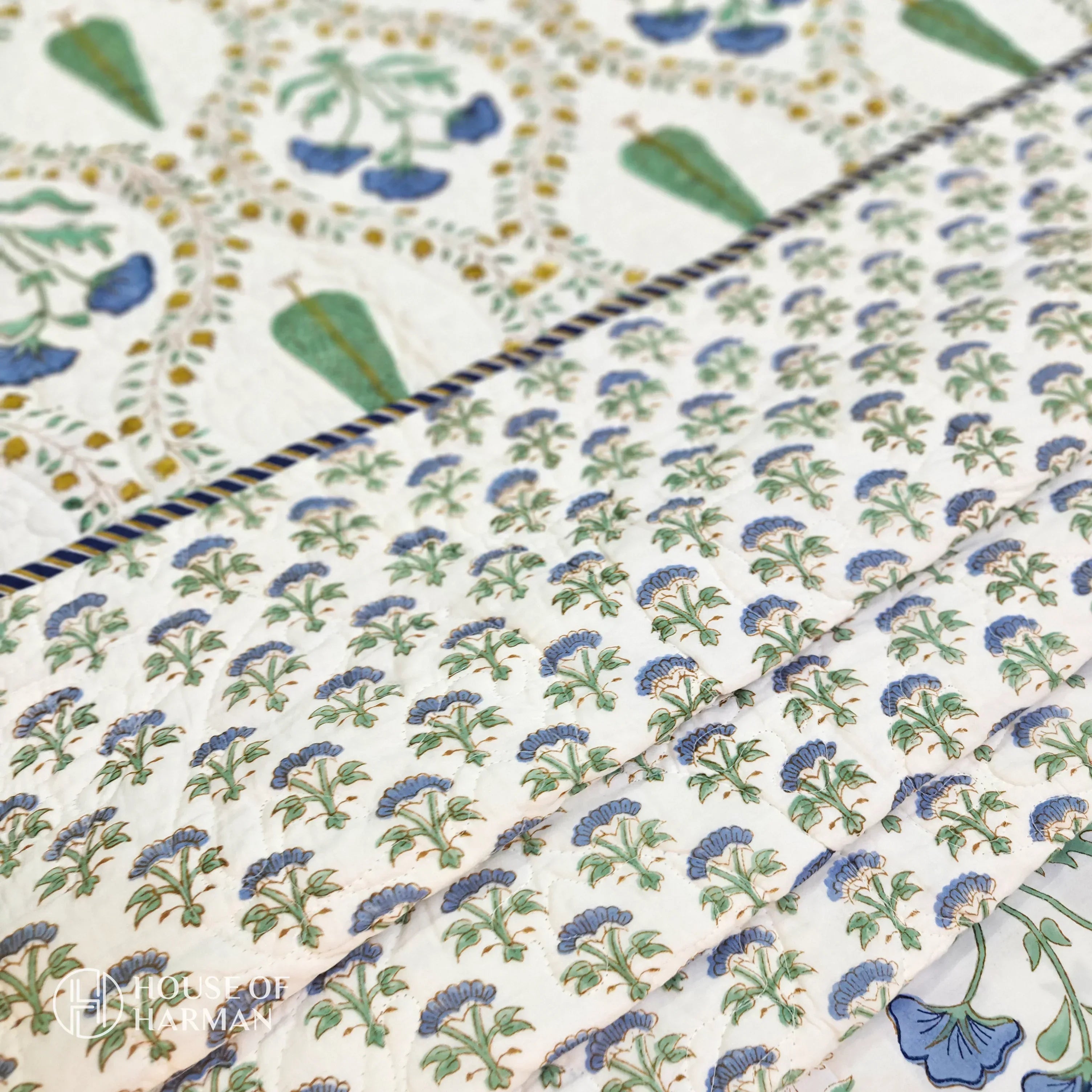 Sapphire Pine Floral Jaal Bedcover - HOUSE OF HARMAN