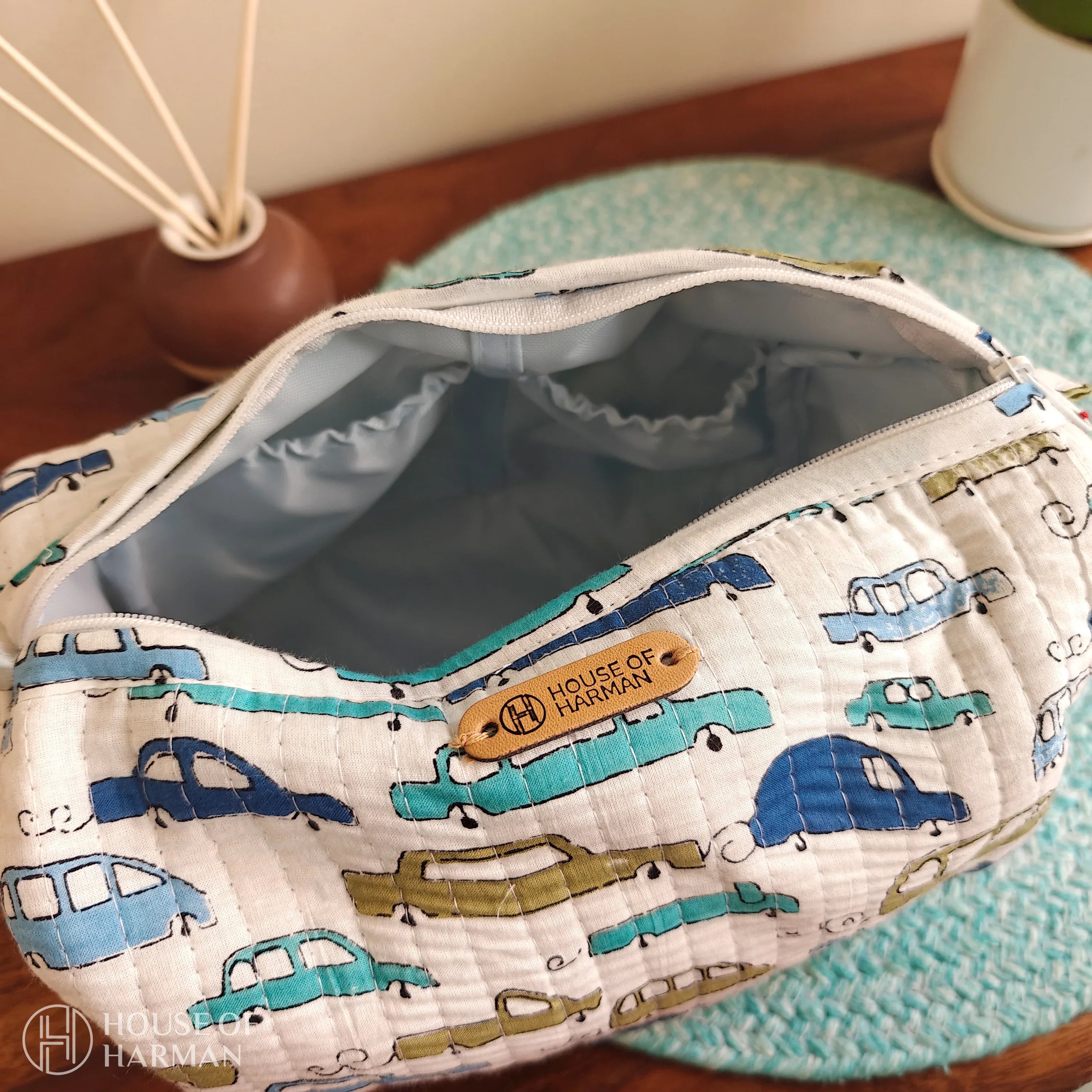 Multipurpose Pouches- Set of Three I Waterproof Lining I Four Mini Pockets Inside - HOUSE OF HARMAN