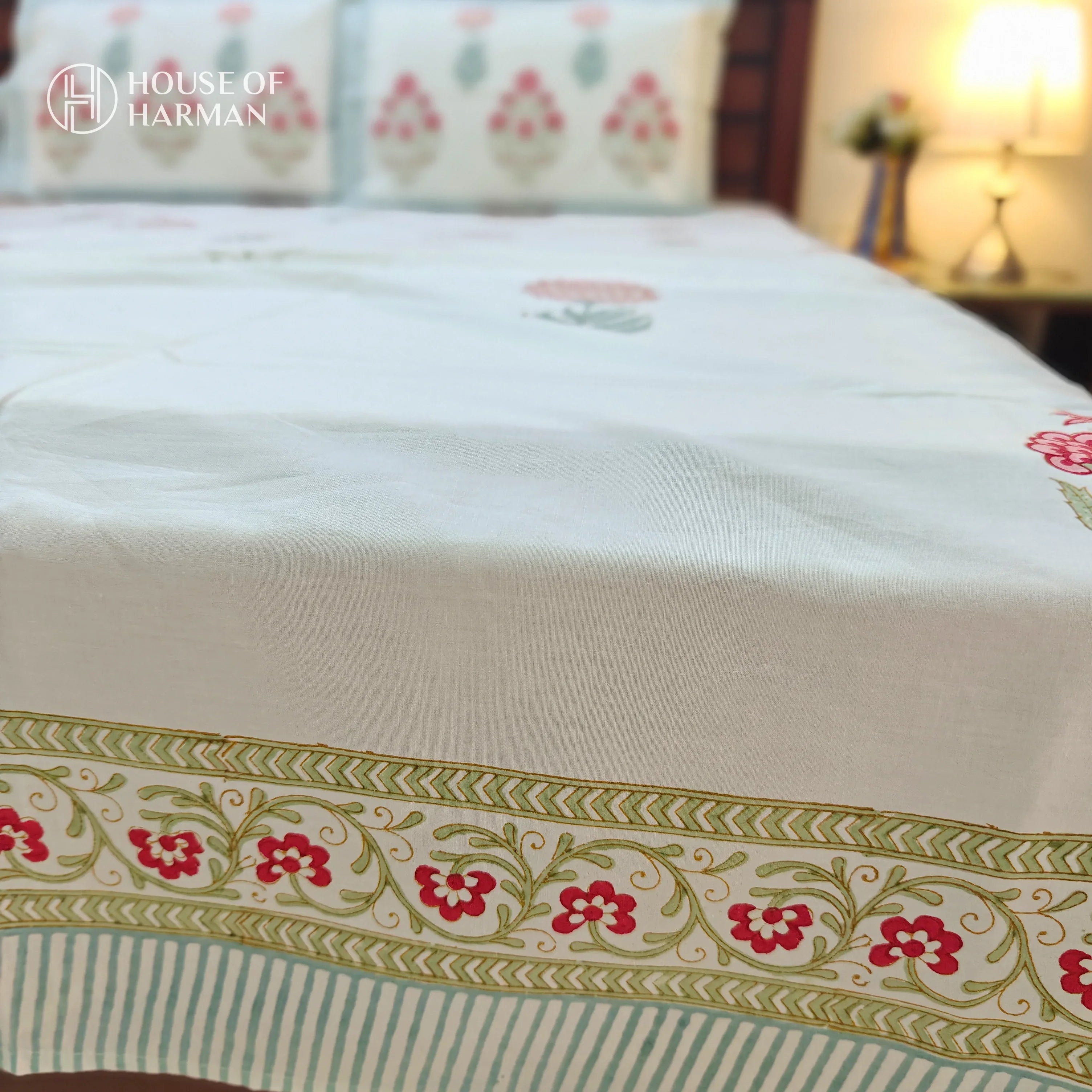 Crimson Carnation Symphony Bedsheet - HOUSE OF HARMAN