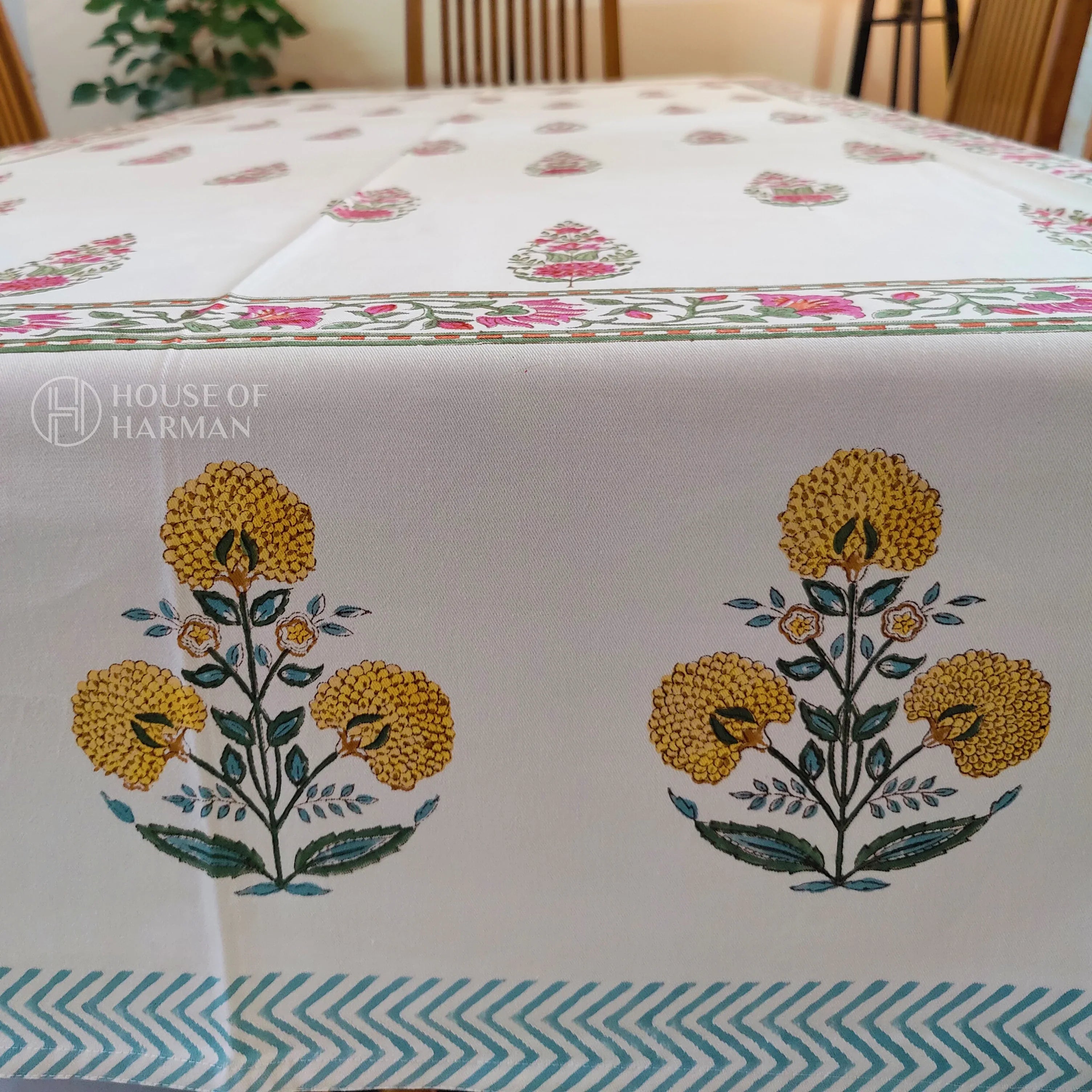 Flowering Meadows Table Cover - HOUSE OF HARMAN