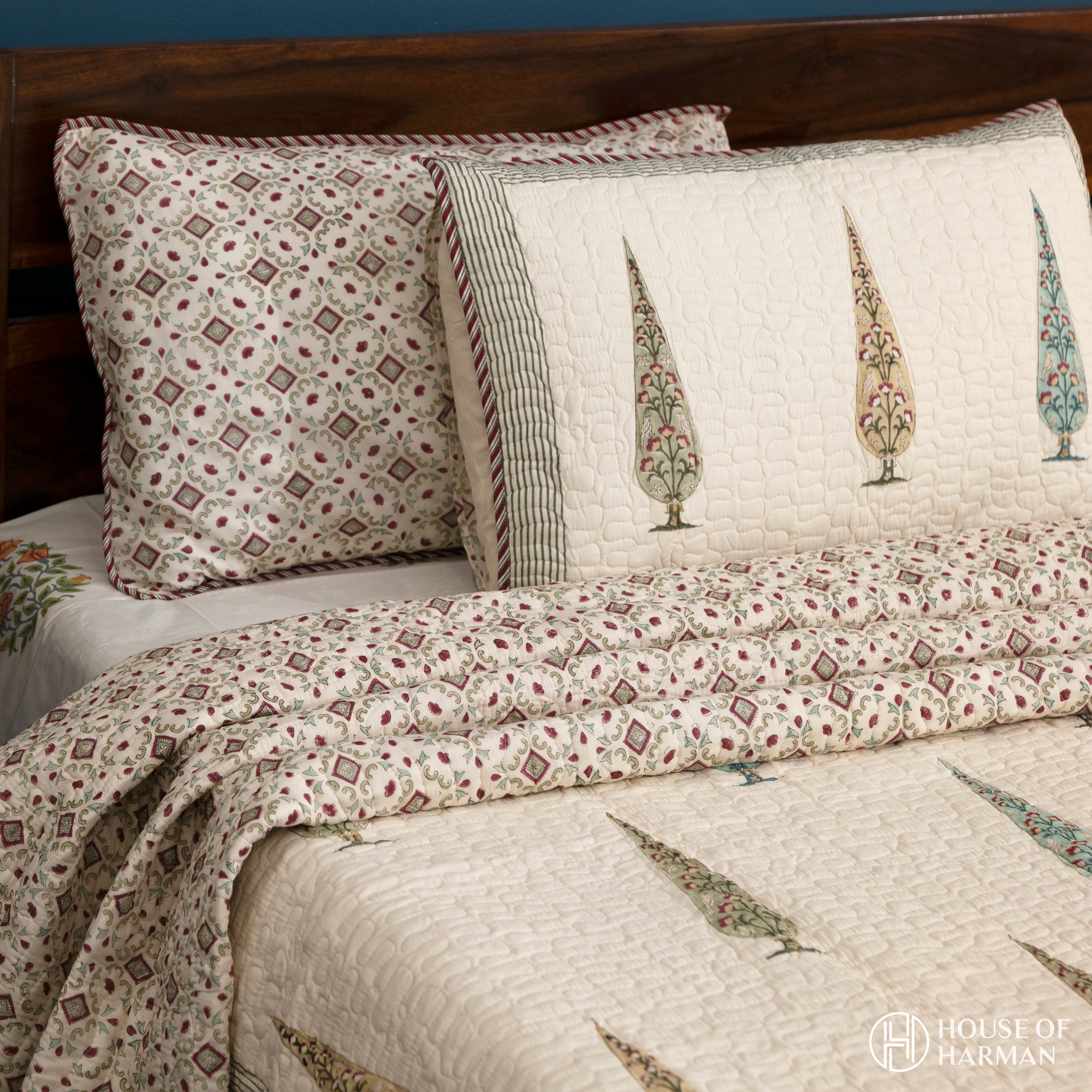 Whispering Timeless Pines Bedcover