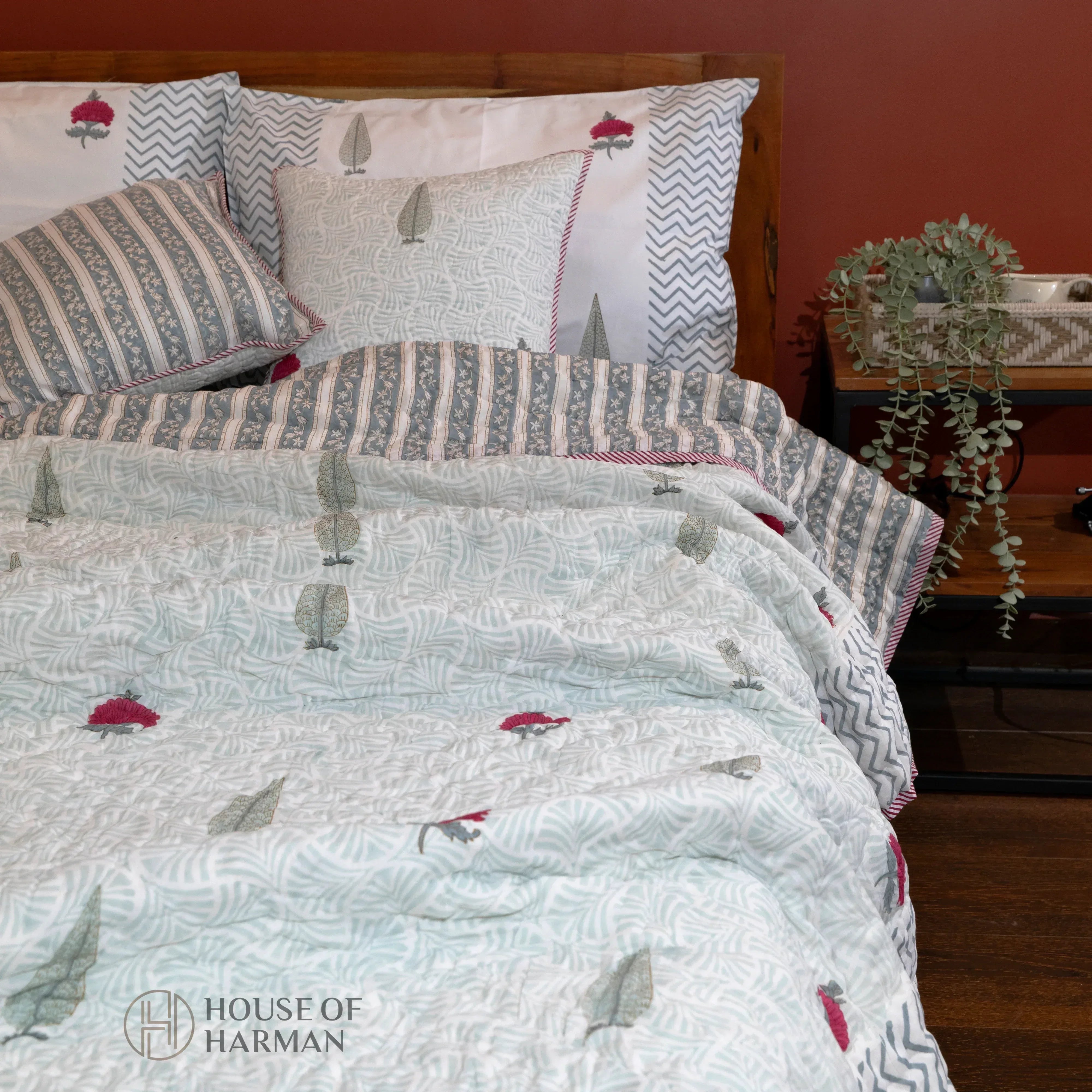 Floral Mirage Bedsheet and Quilt - HOUSE OF HARMAN