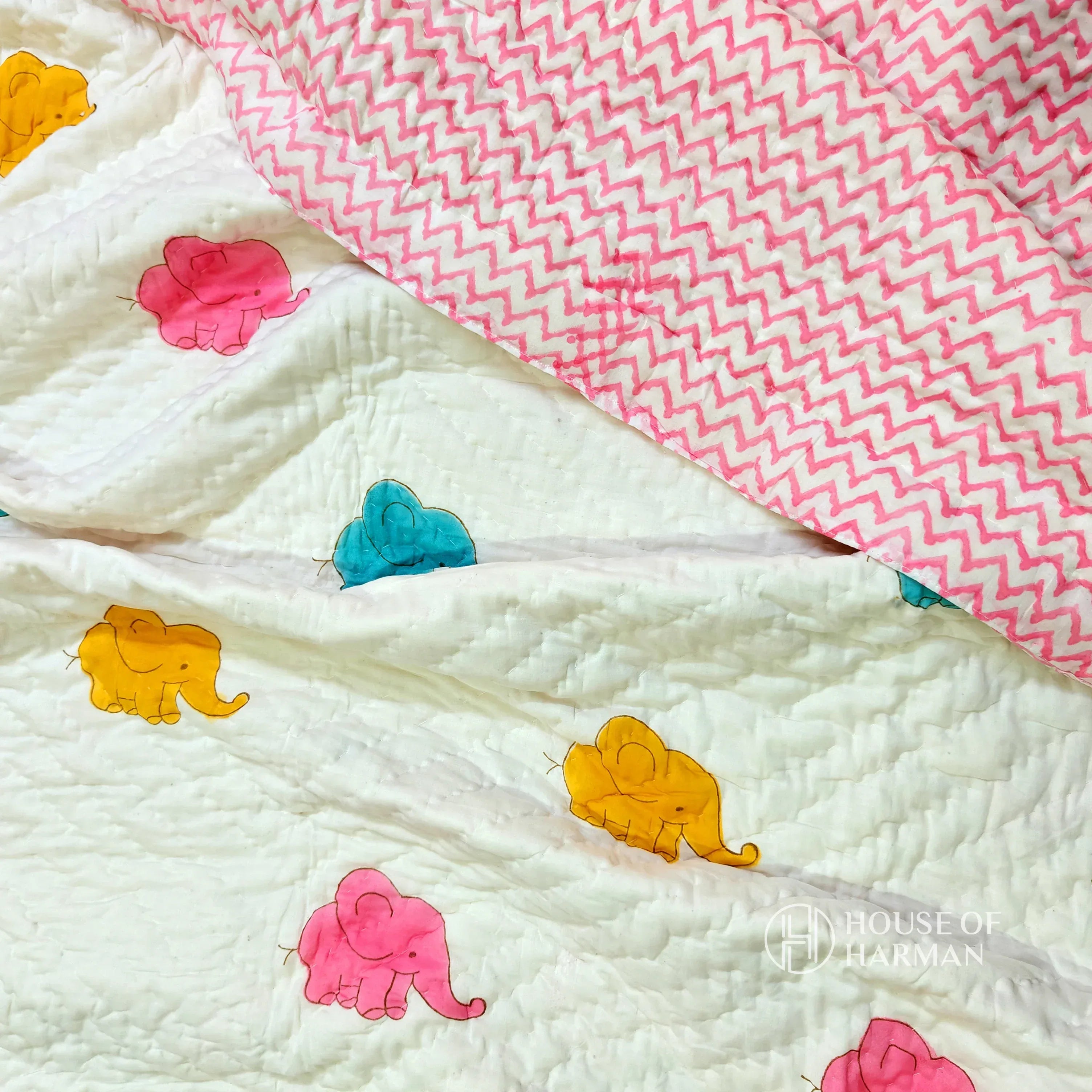 Playful Trunky Joys Bedsheet and Quilt - HOUSE OF HARMAN